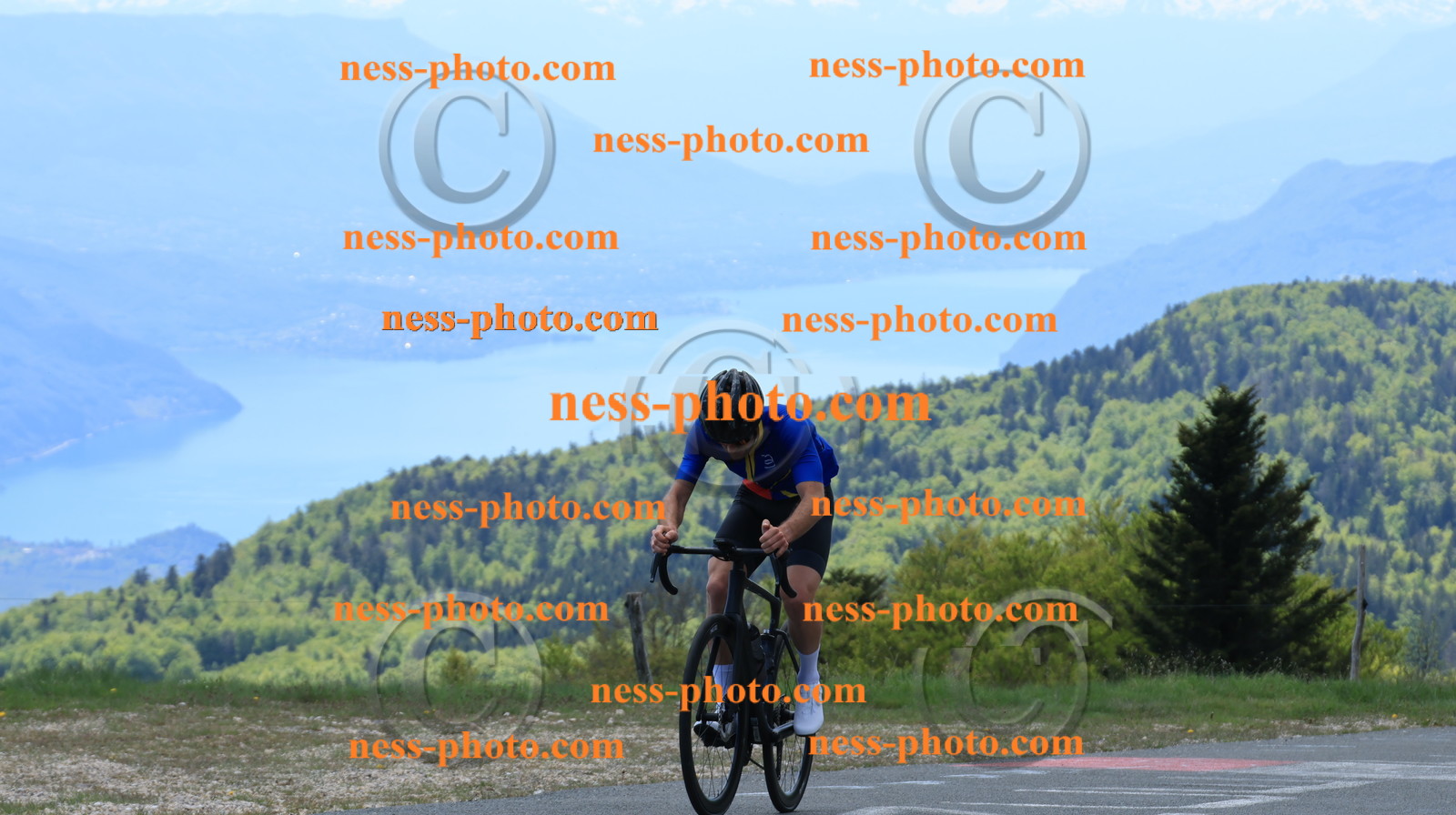 Col du grand Colombier (202).JPG