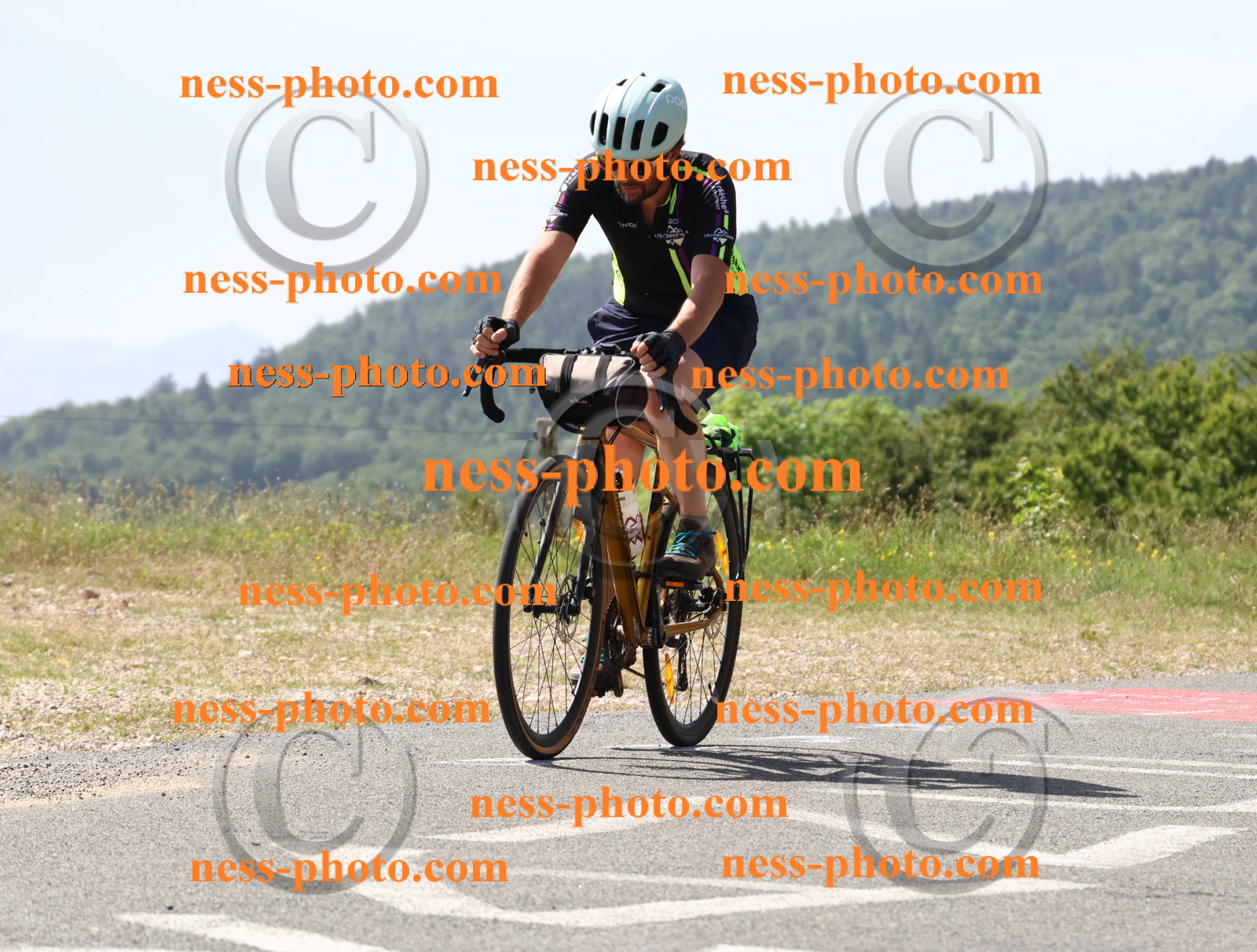 Col du grand Colombier (1111).JPG