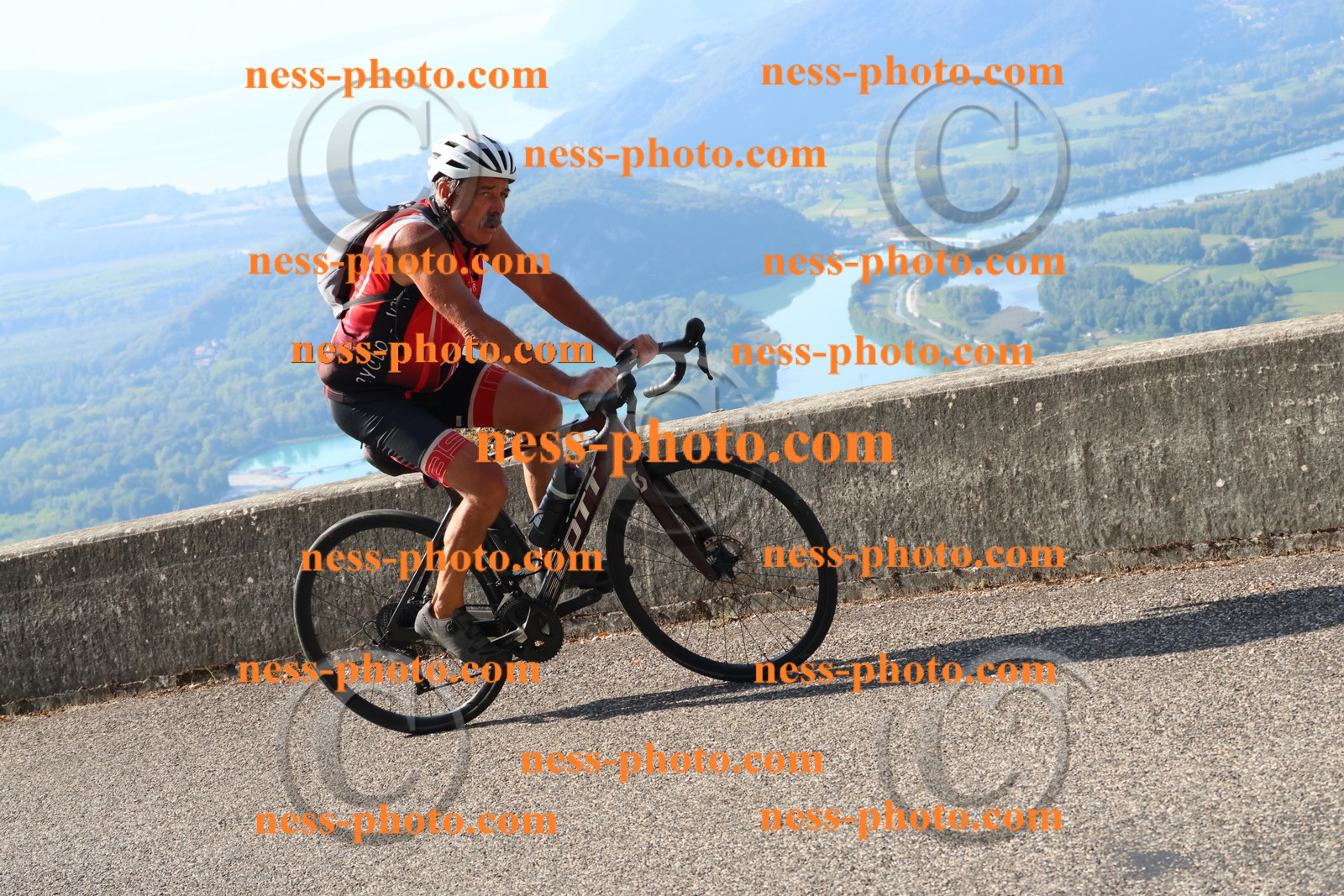 Col du Grand Colombier (1184).JPG