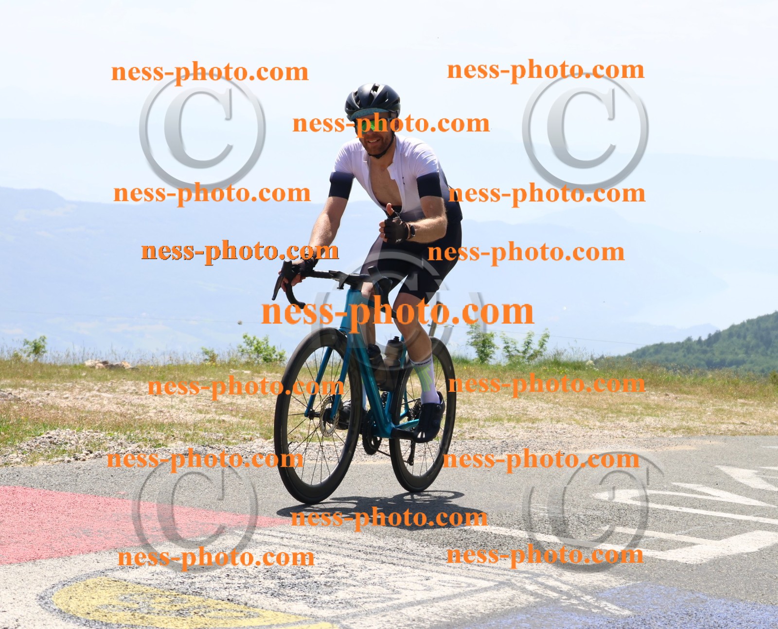 Col du grand Colombier (2467).JPG