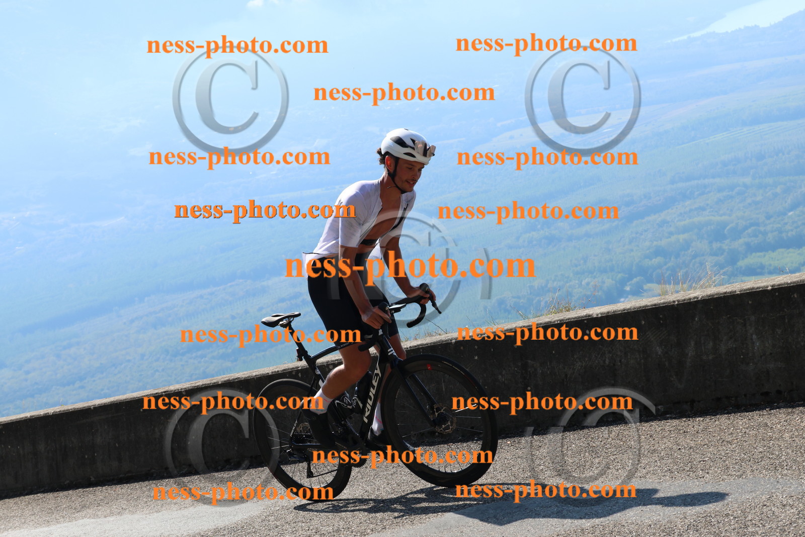 Col du Grand Colombier (123).JPG