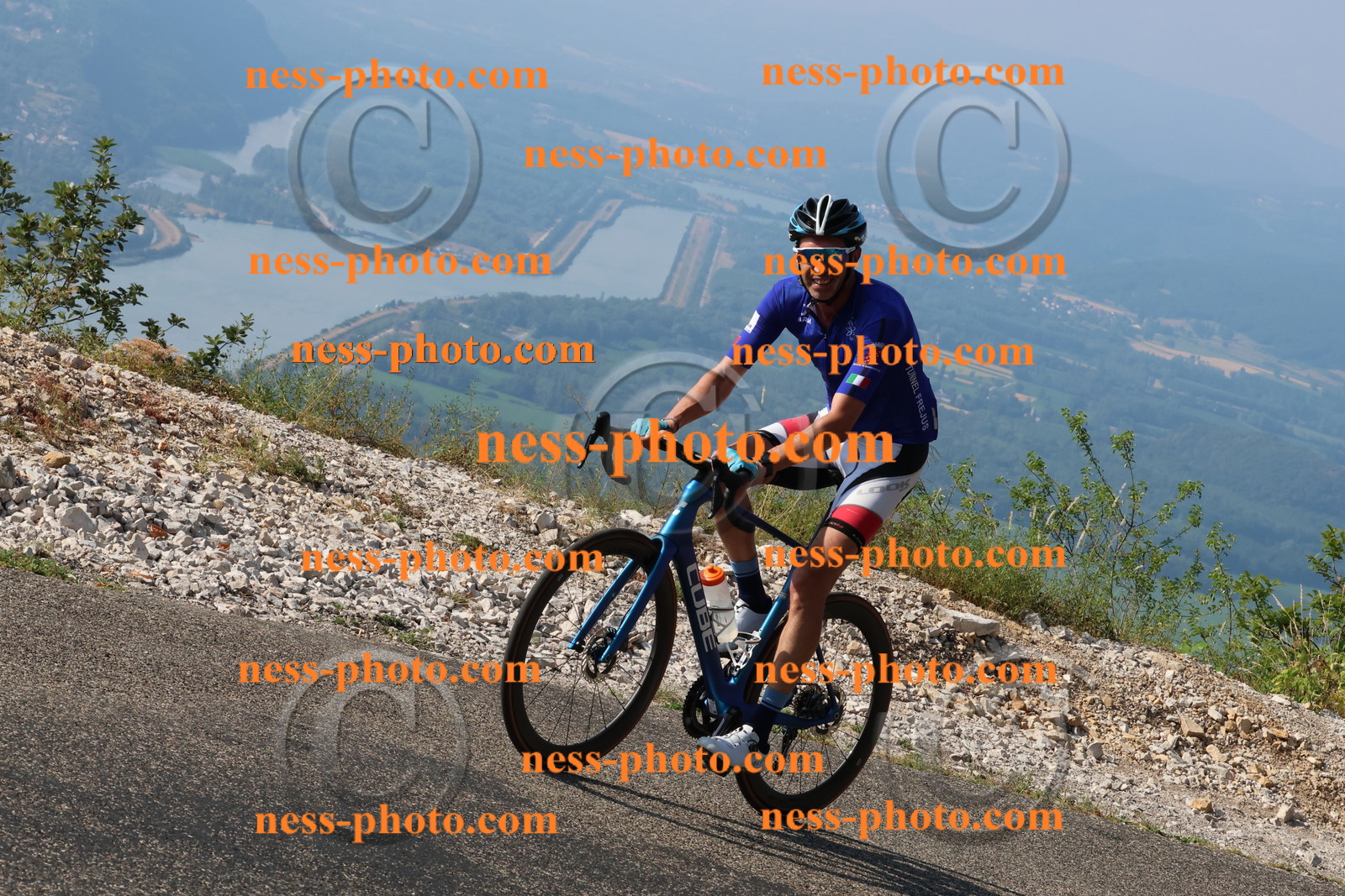 Col du Grand Colombier (139).JPG