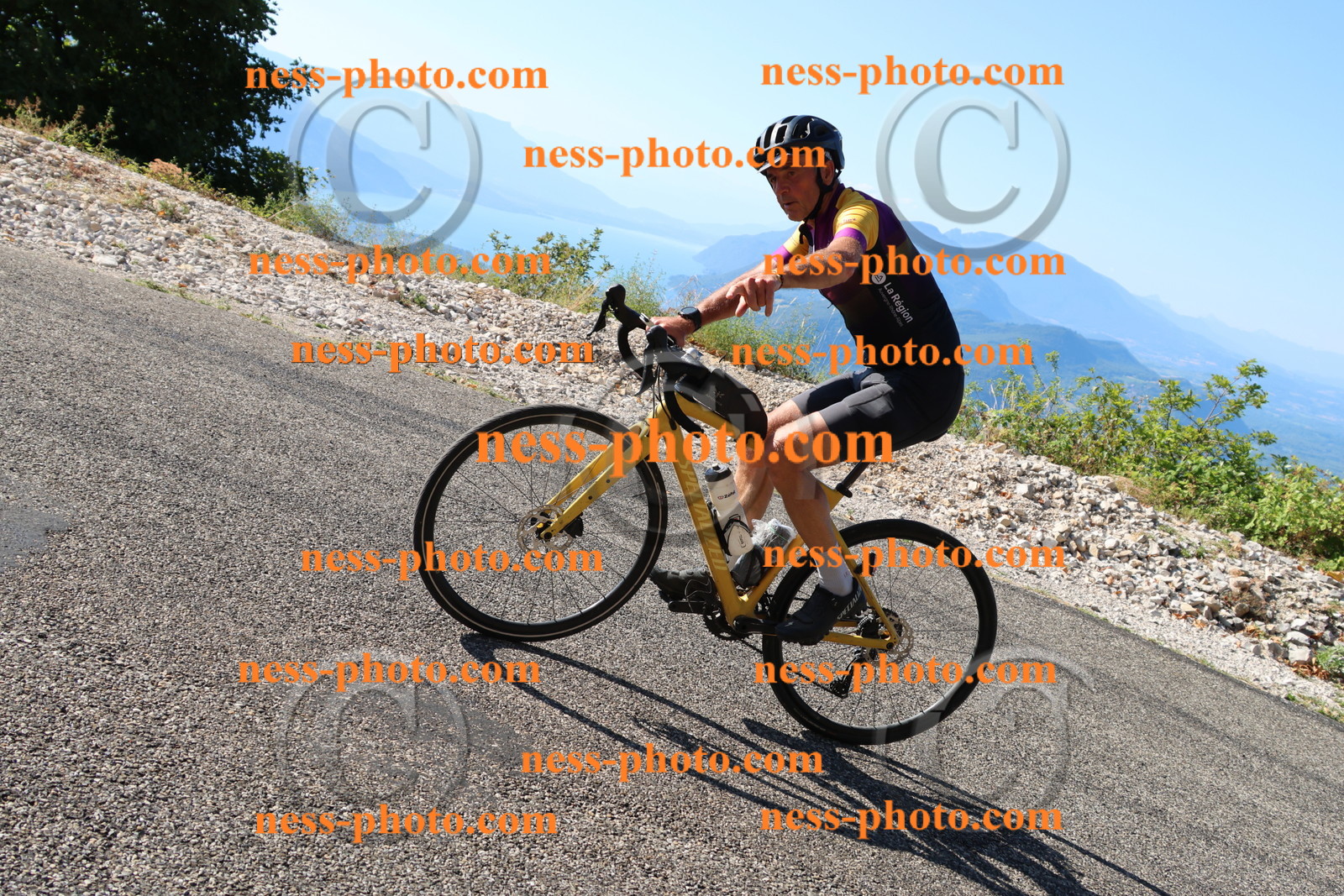 Col du Grand Colombier (1155).JPG