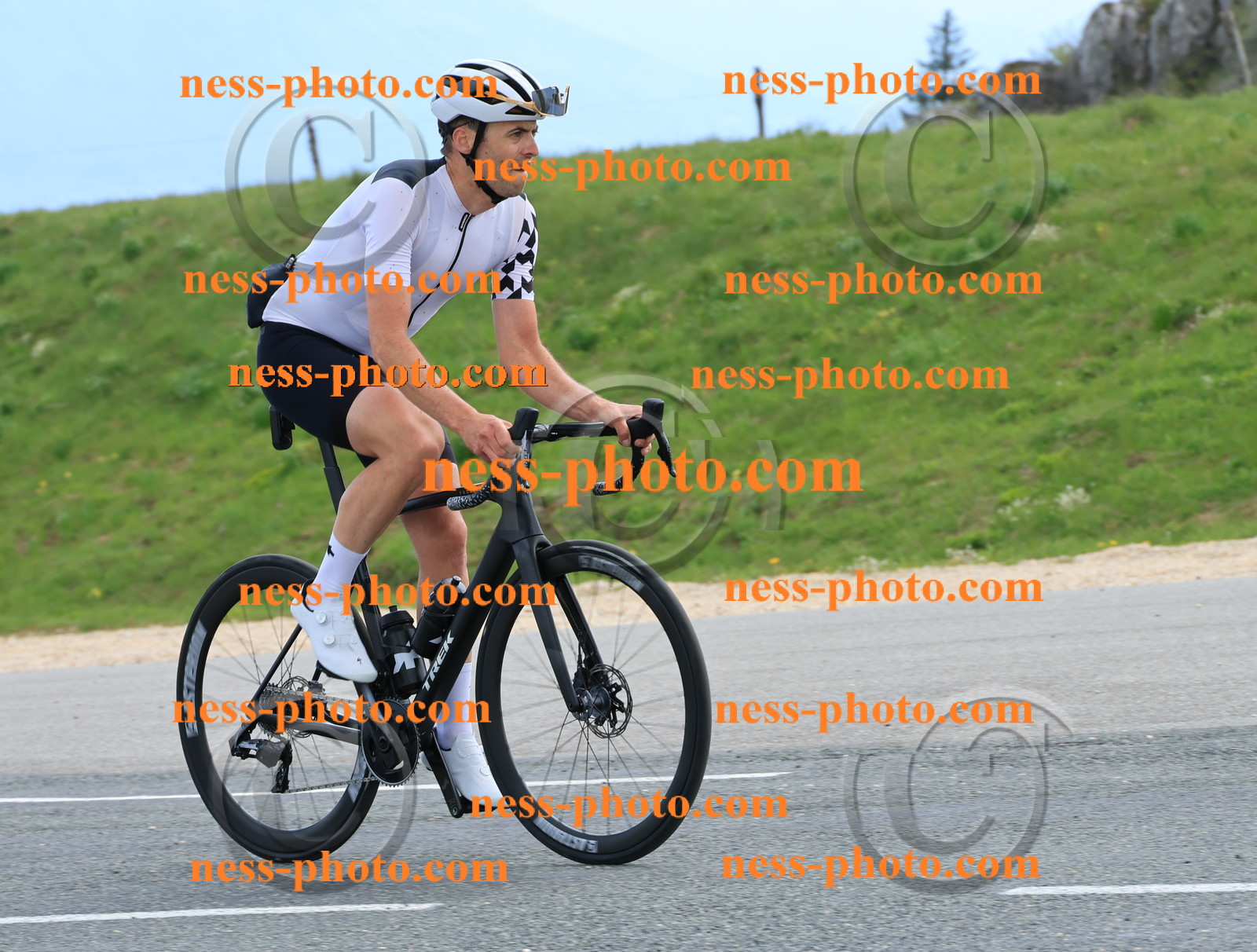 Col du grand Colombier (685).JPG