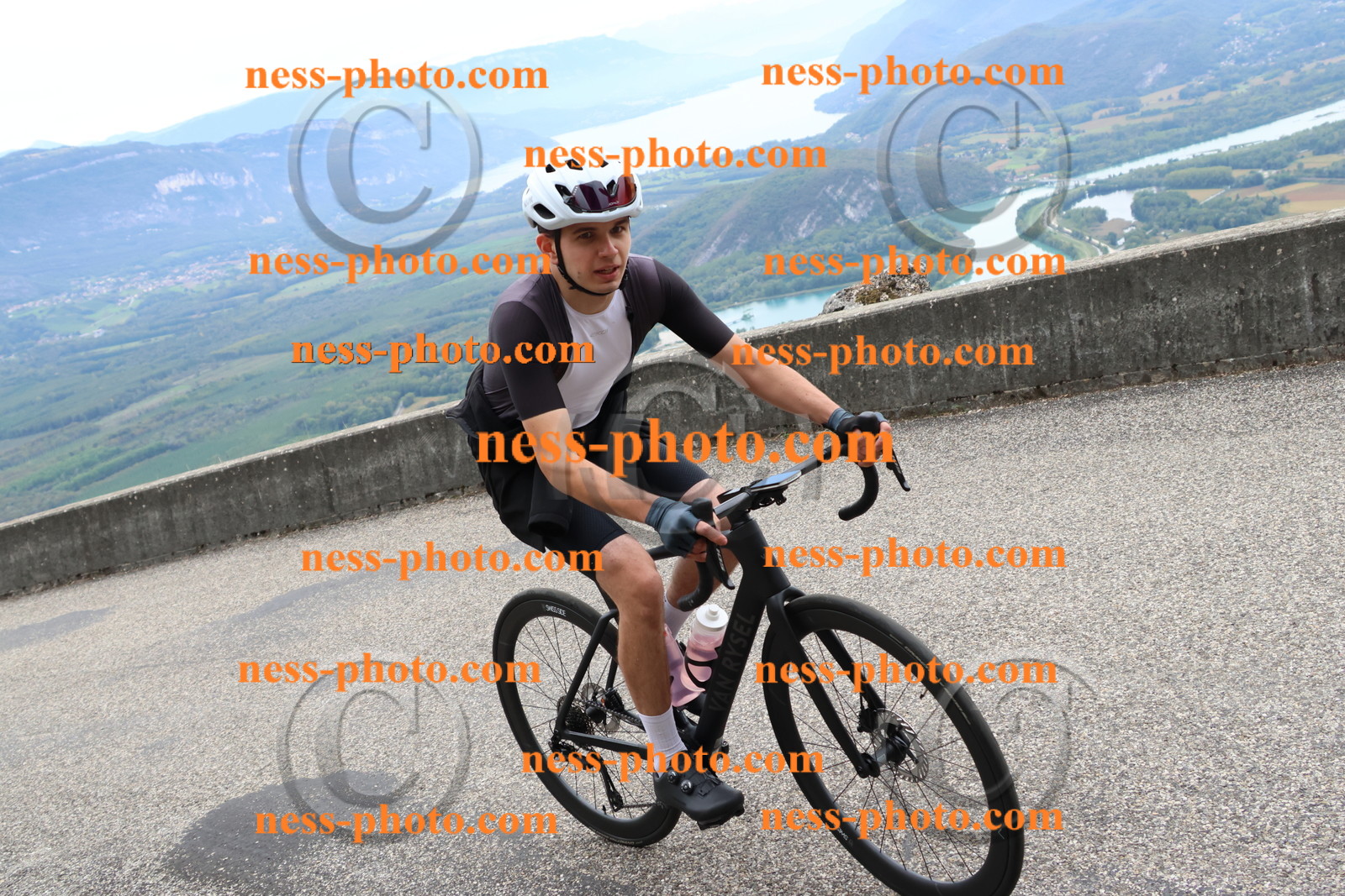 Col du Grand Colombier (2426).JPG