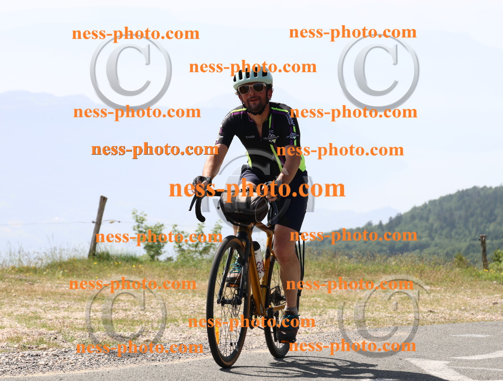 Col du grand Colombier (1113).JPG