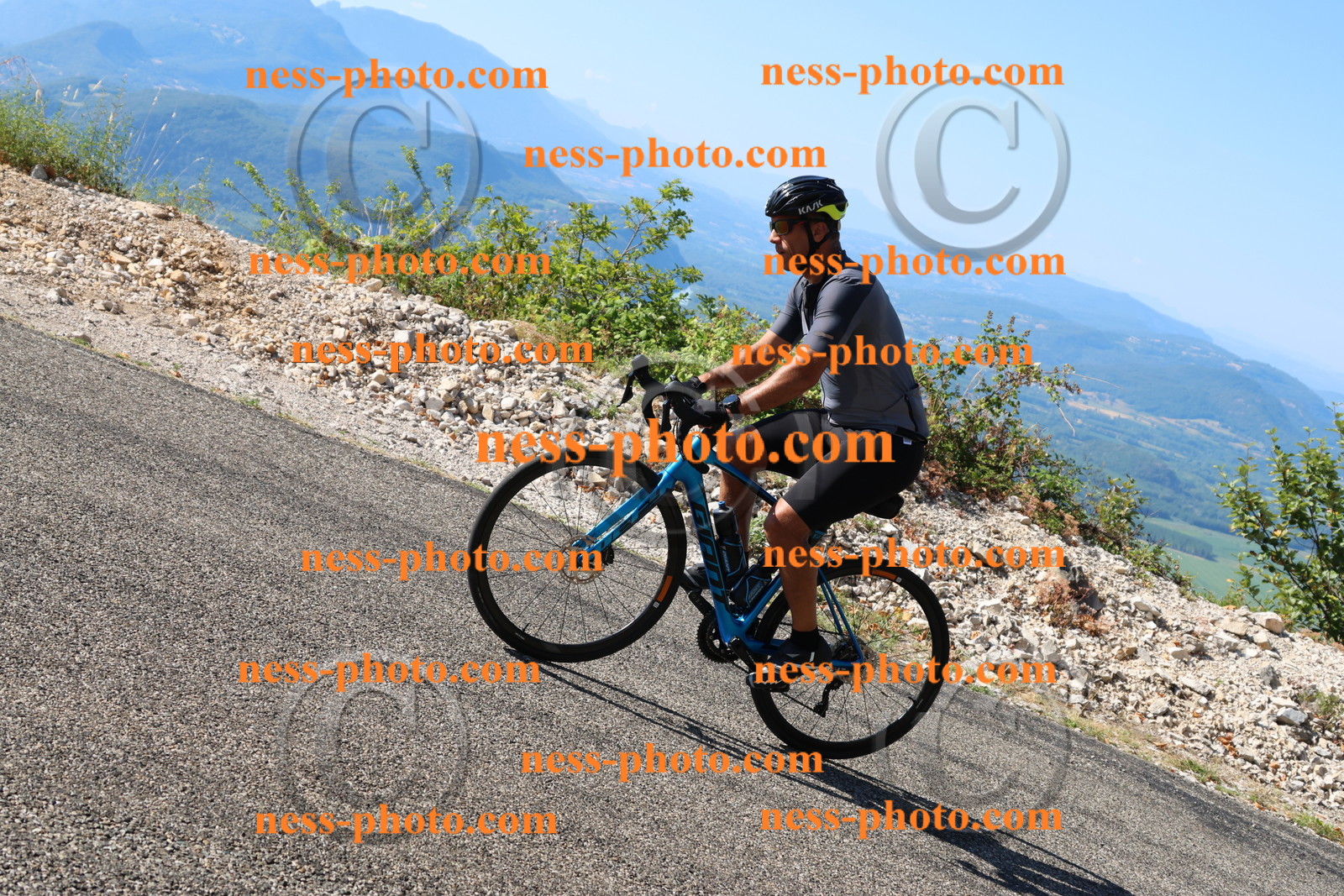 Col du Grand Colombier (1356).JPG