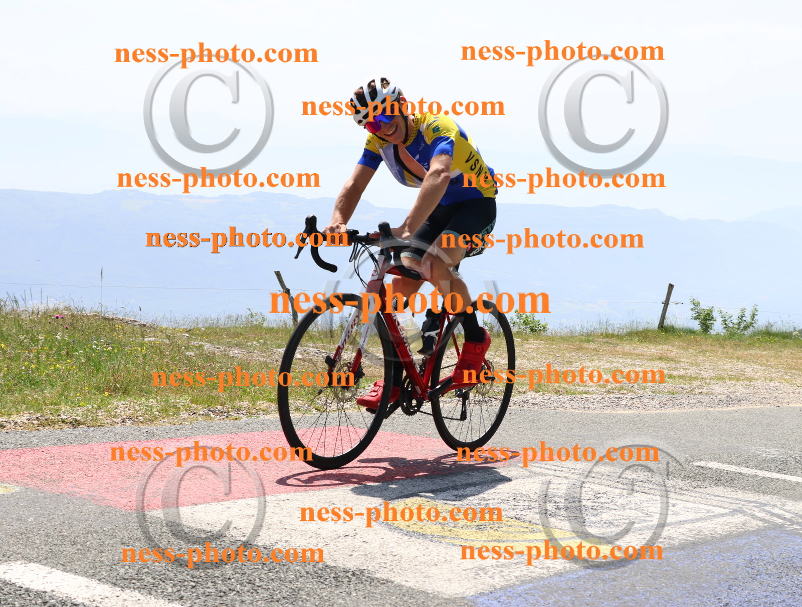 Col du grand Colombier (2365).JPG