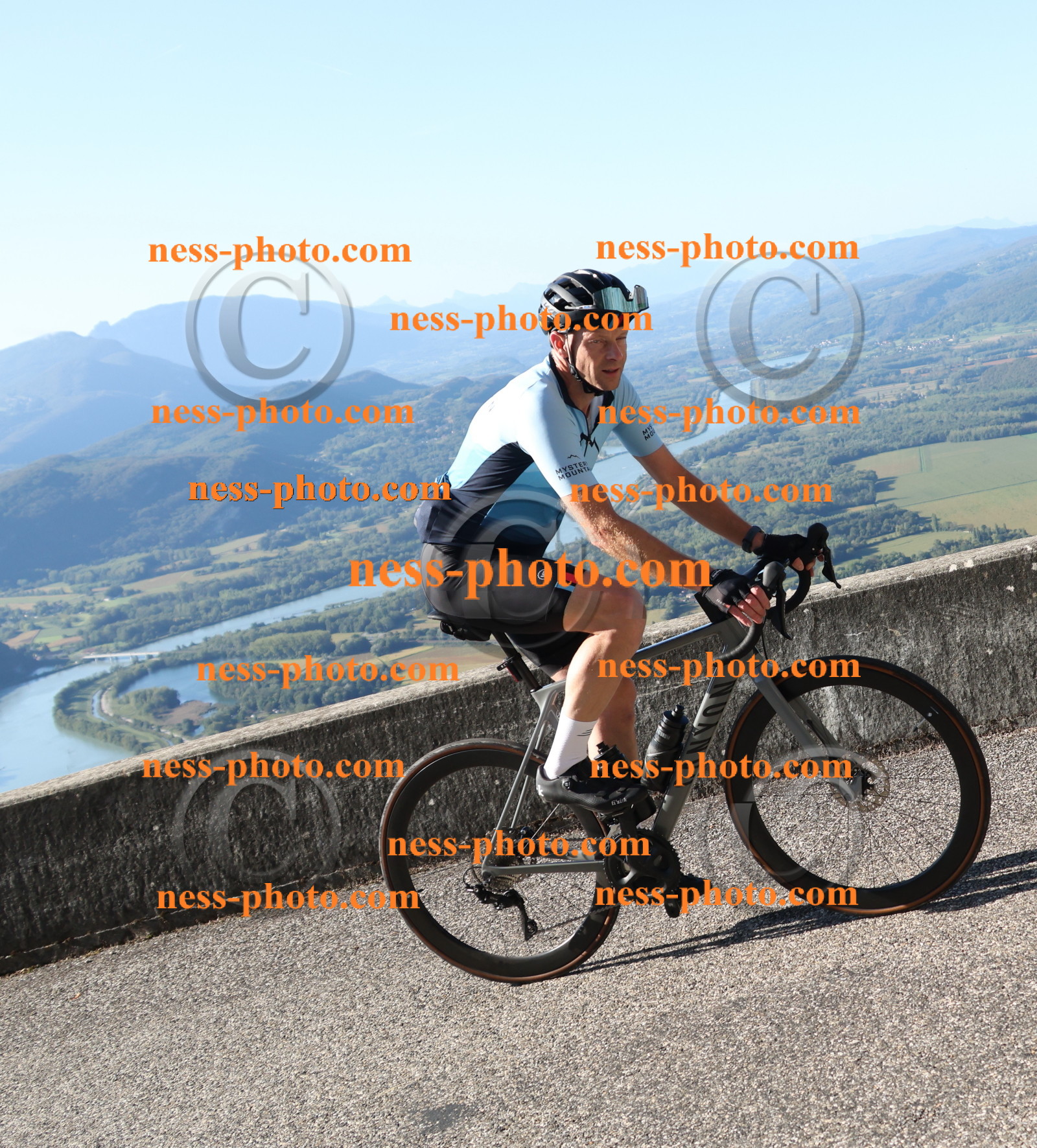 Col du Grand Colombier (108).JPG