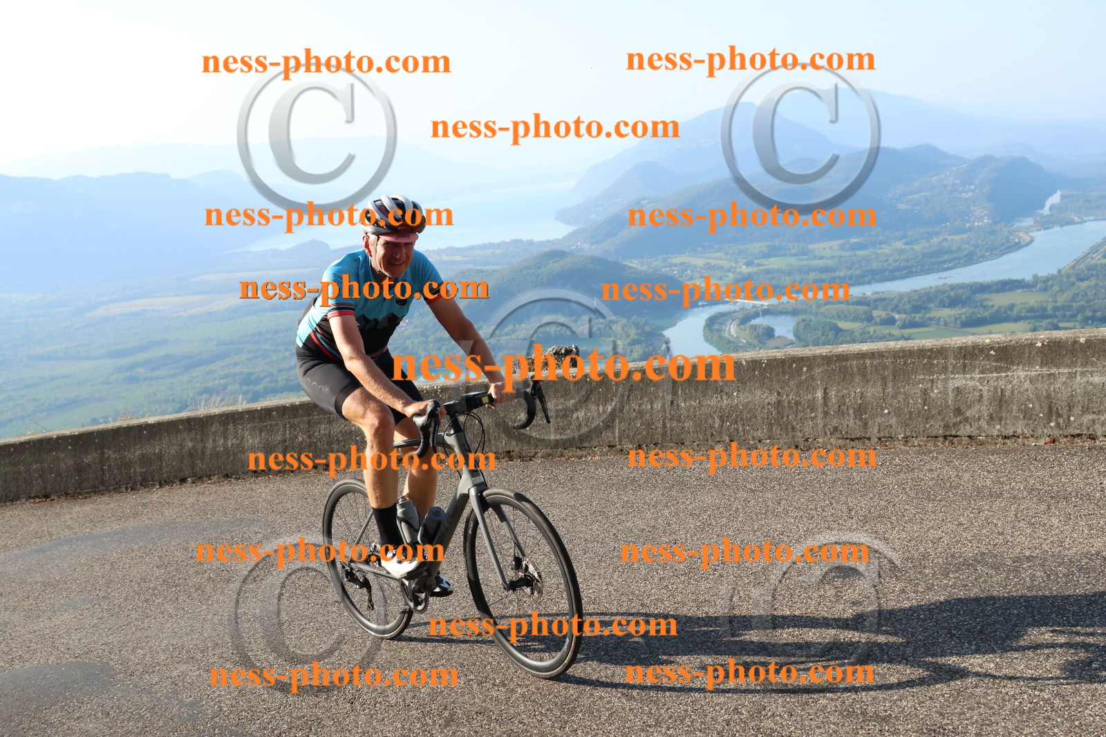 Col du Grand Colombier (409).JPG