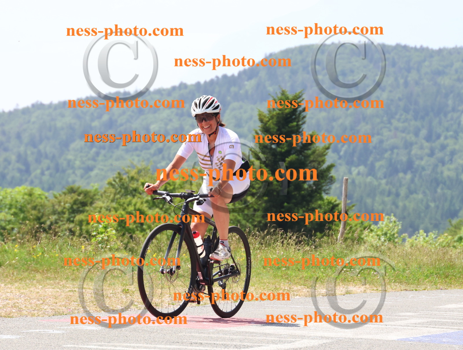 Col du grand Colombier (2246).JPG