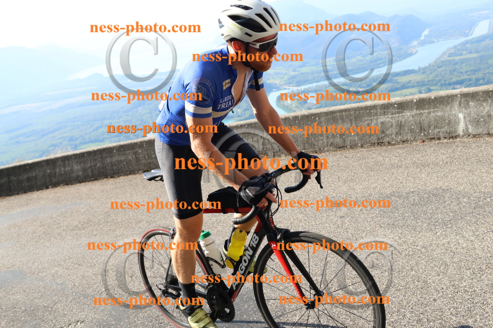 Col du Grand Colombier (1298).JPG