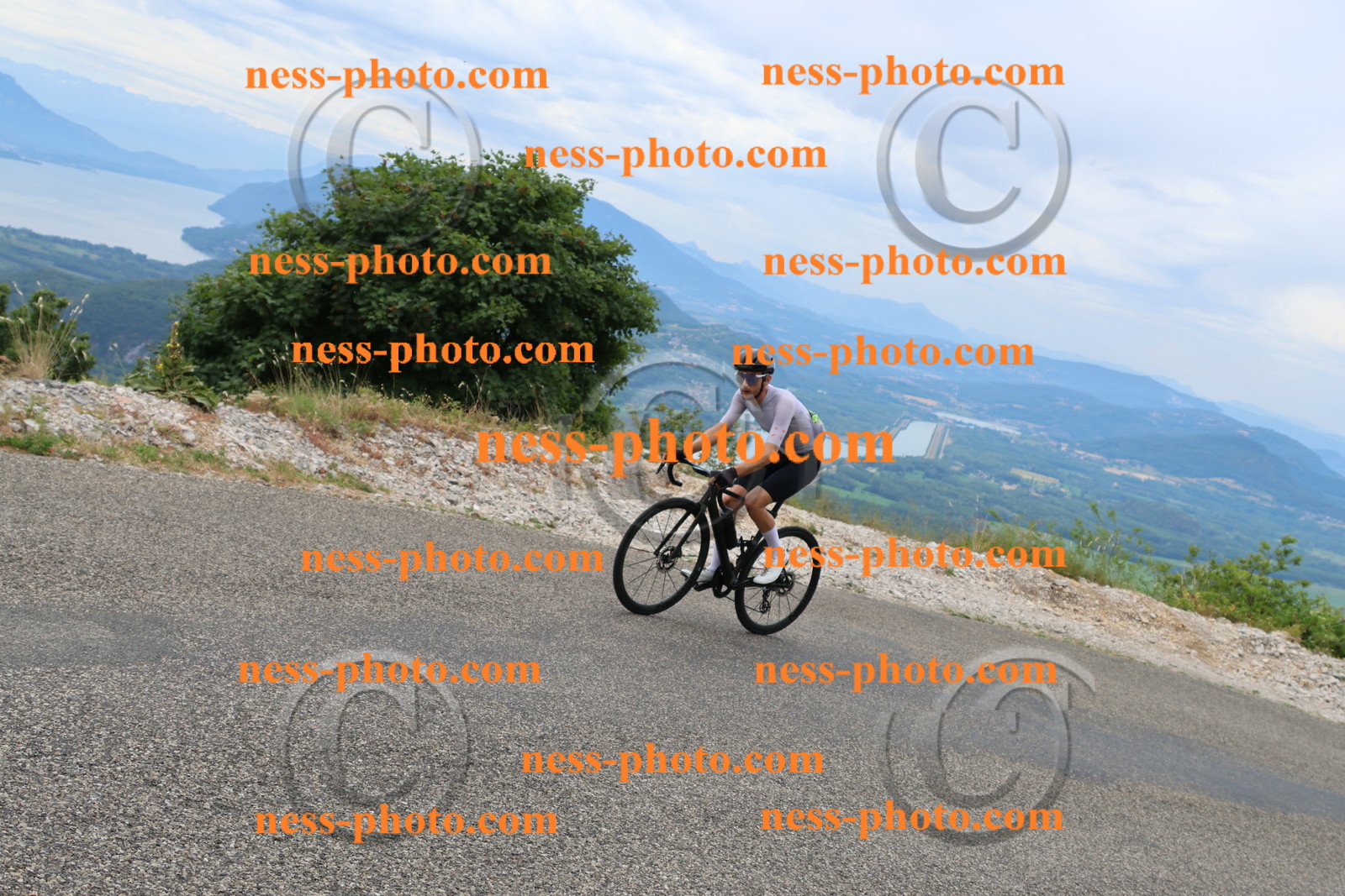 Col du Grand Colombier  (631).JPG