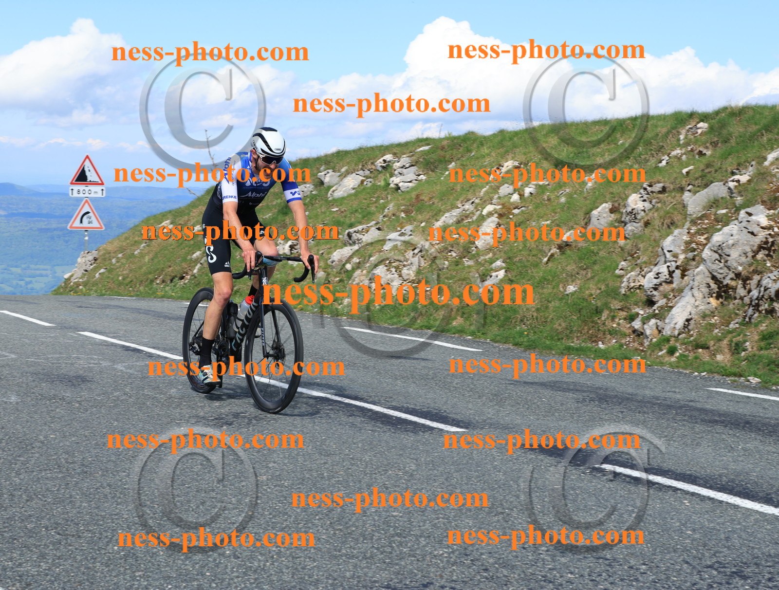 Col du Grand Colombier (805).JPG