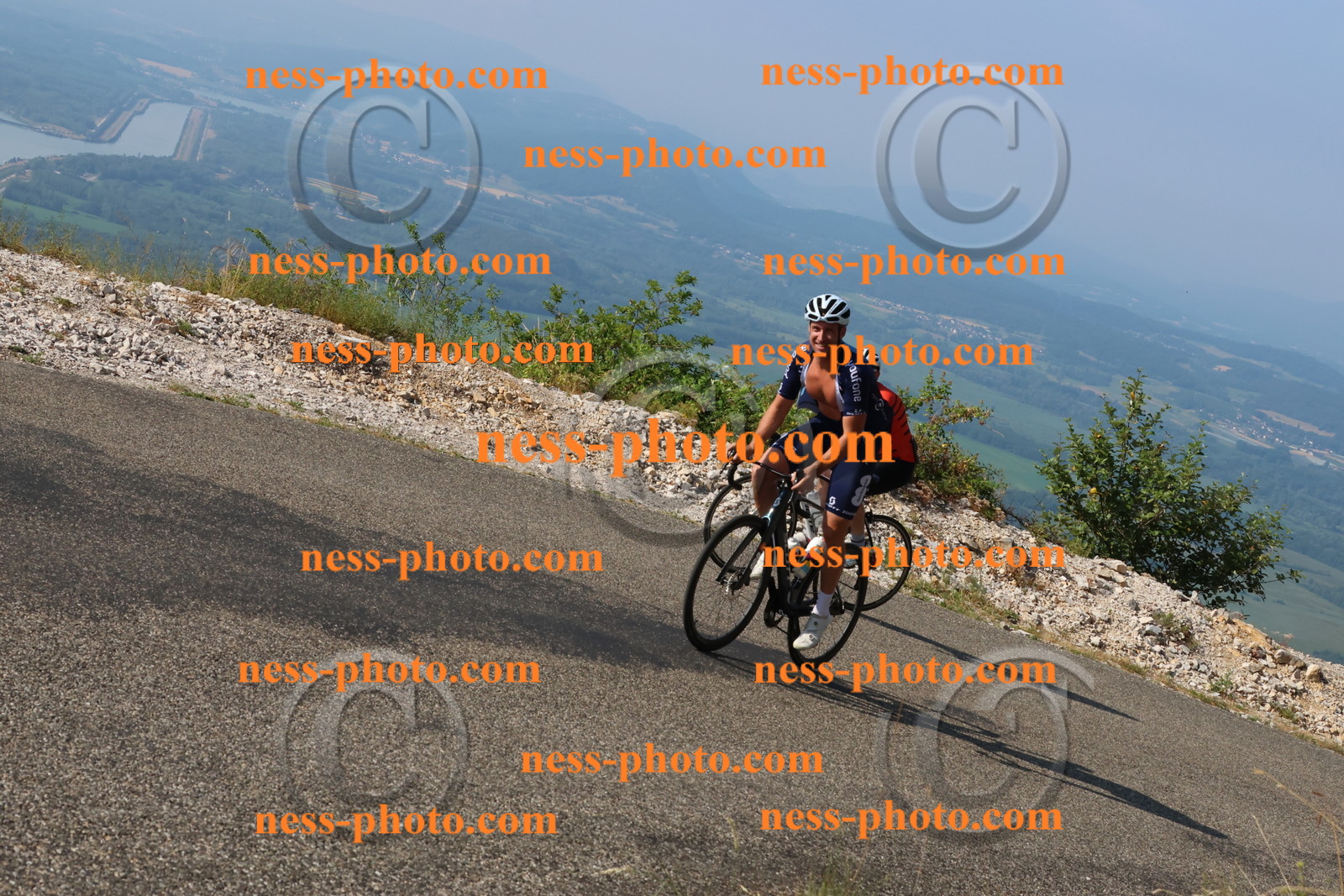 Col du Grand Colombier (182).JPG