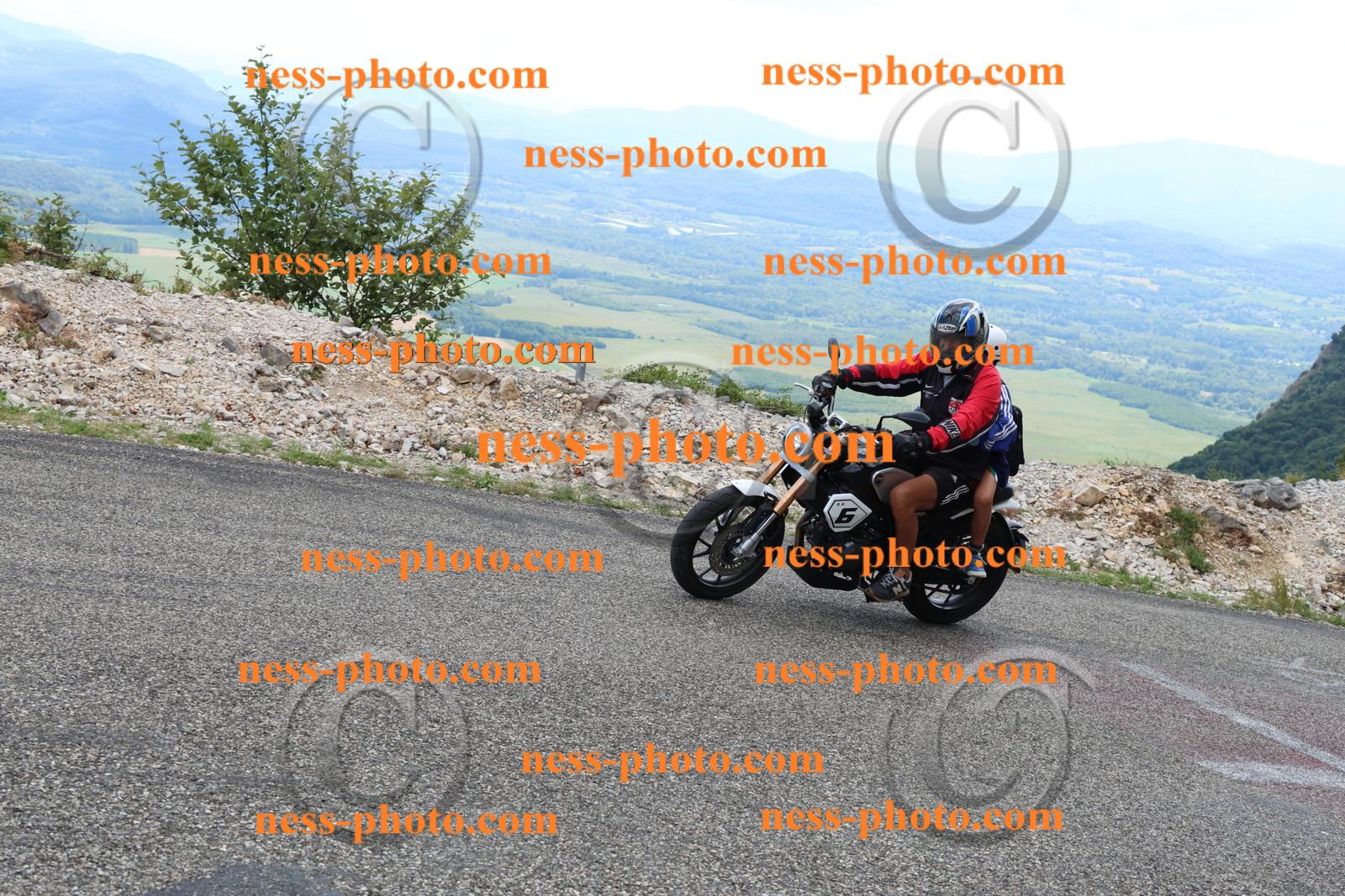 Col du Grand Colombier (174).JPG