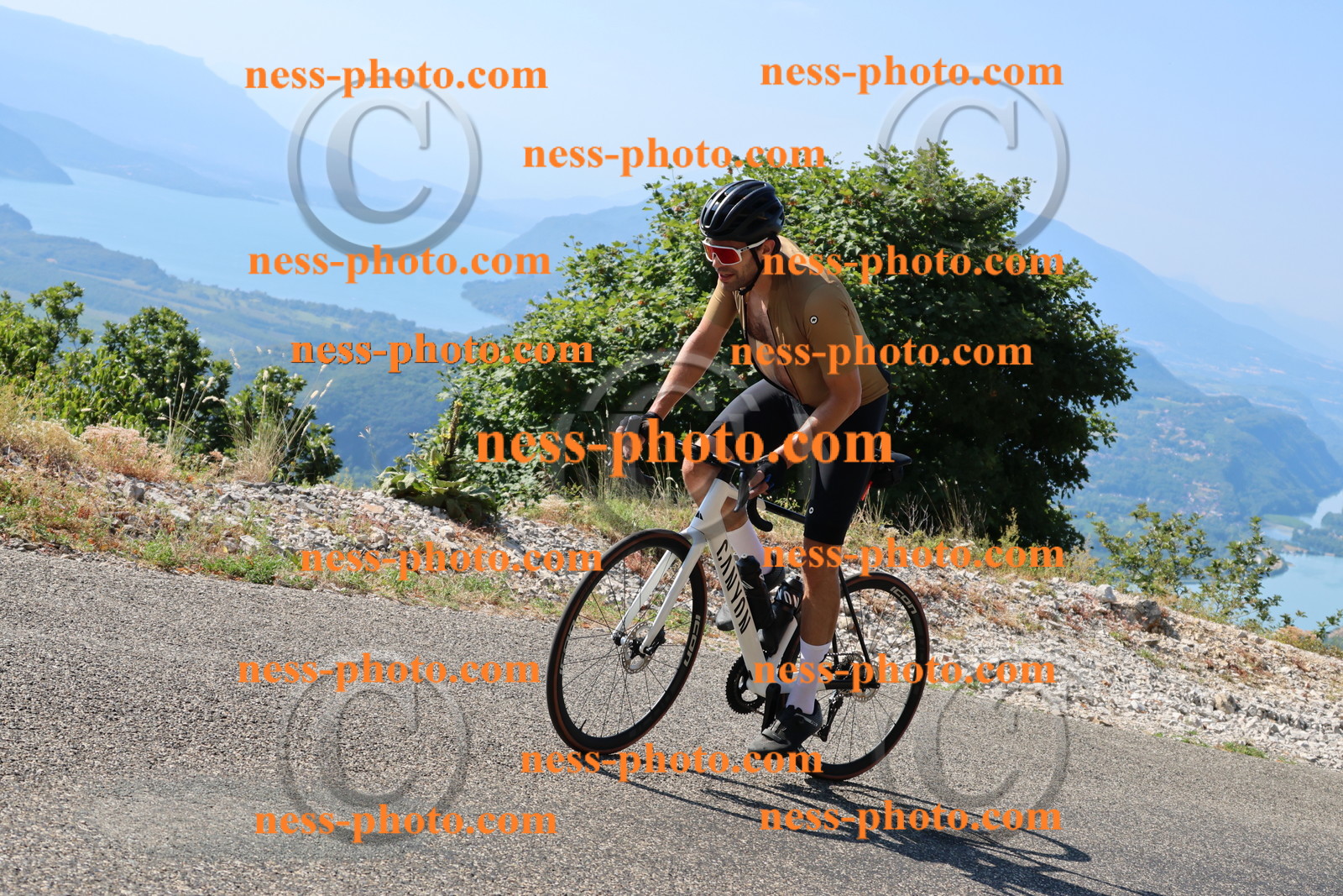 Col du Grand Colombier (255).JPG