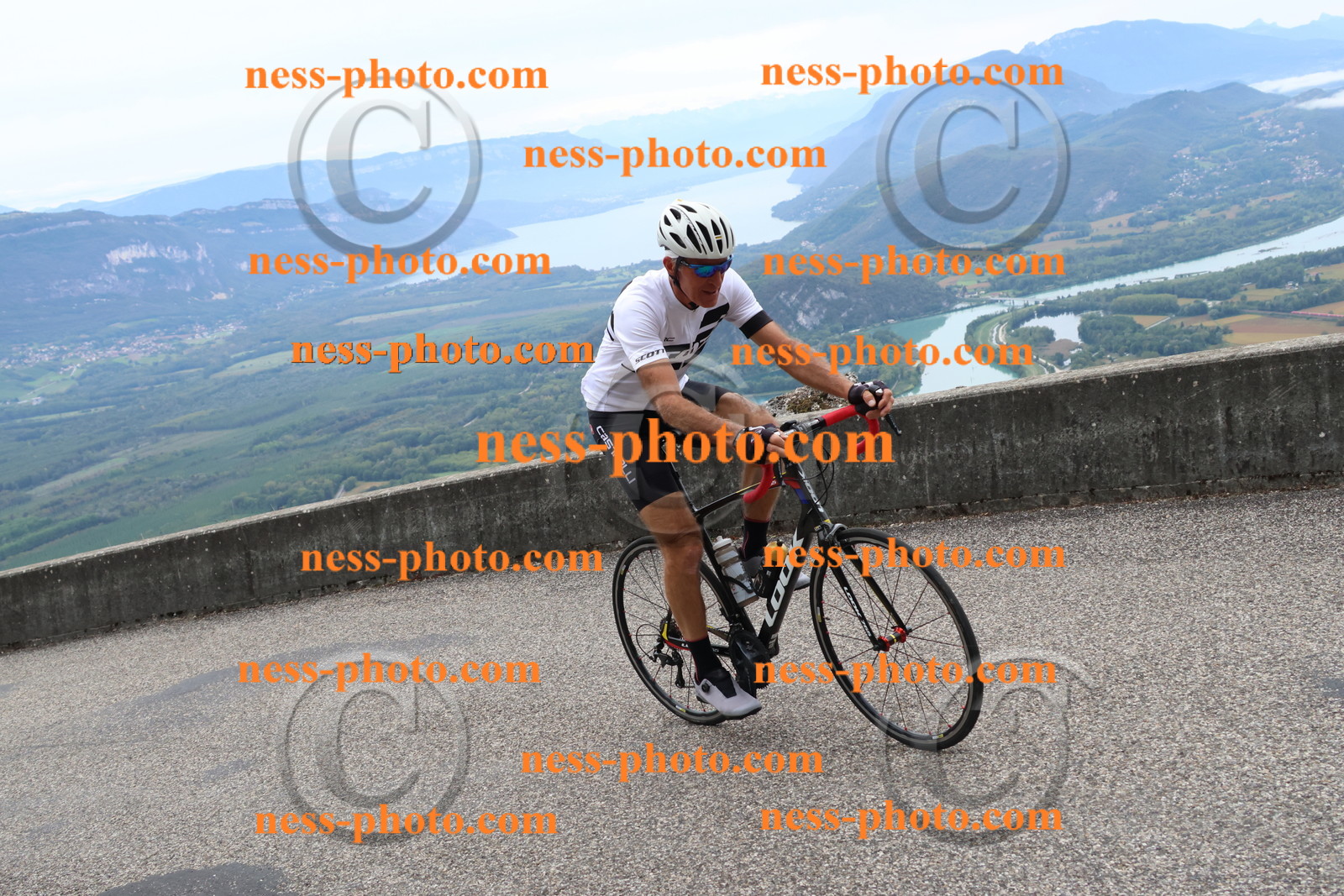 Col du Grand Colombier (1374).JPG