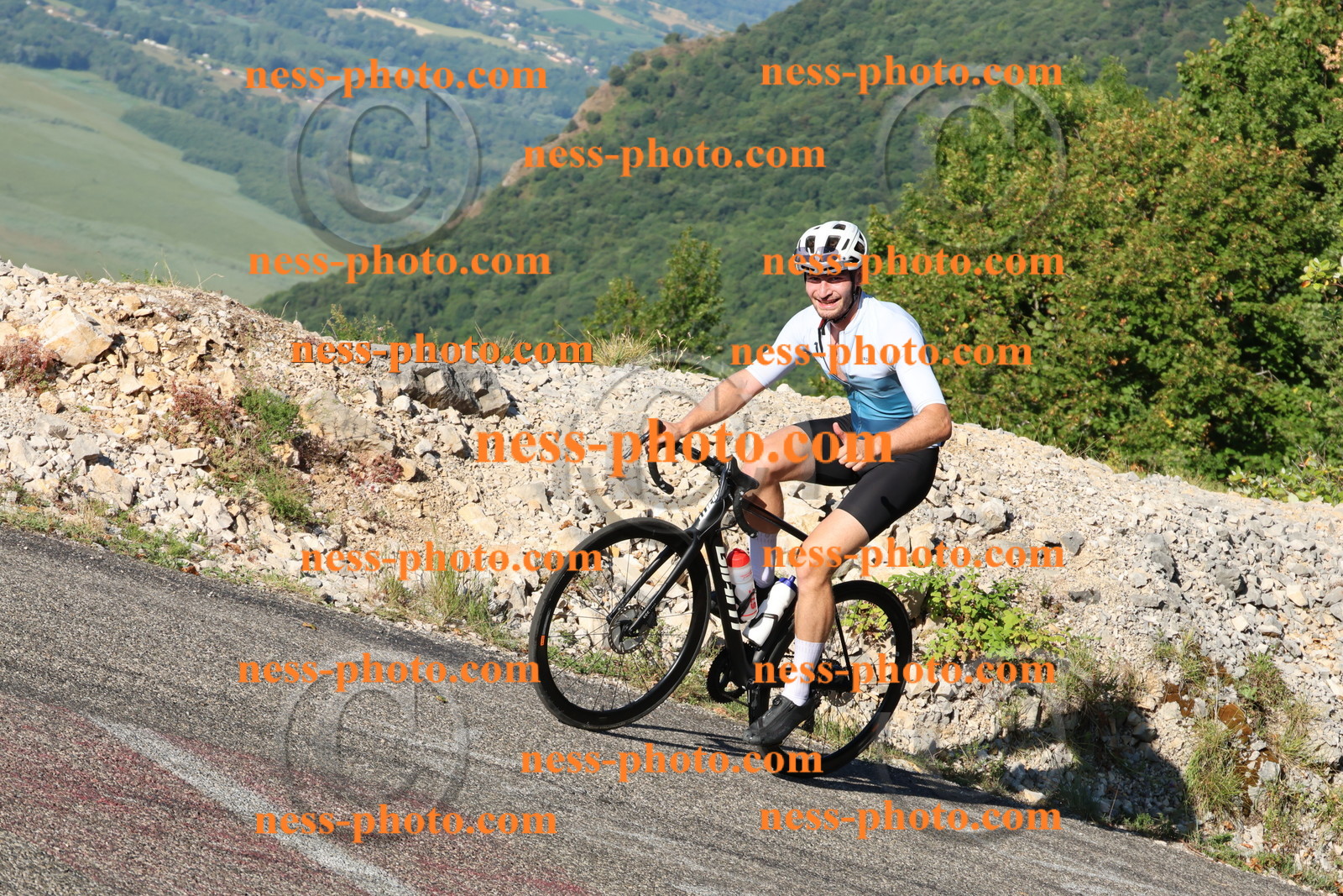 Col du Grand Colombier (458).JPG