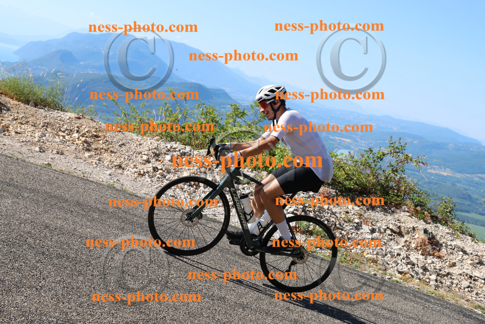 Col du Grand Colombier (1267).JPG