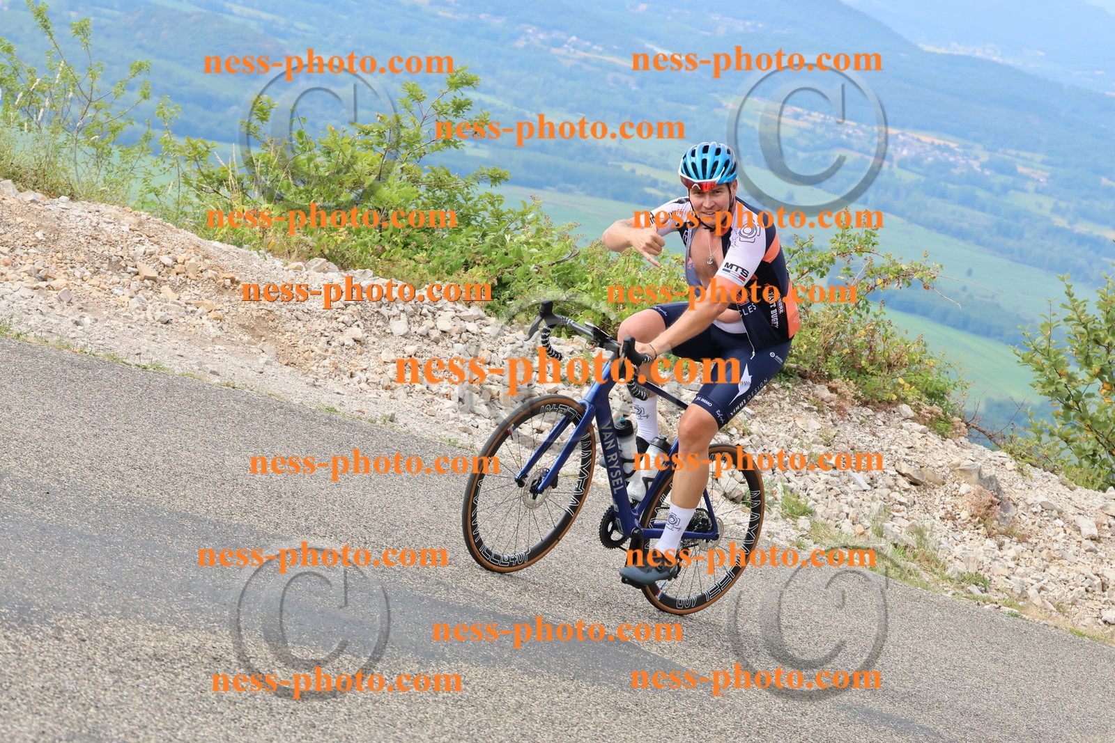 Col du Grand Colombier  (423).JPG