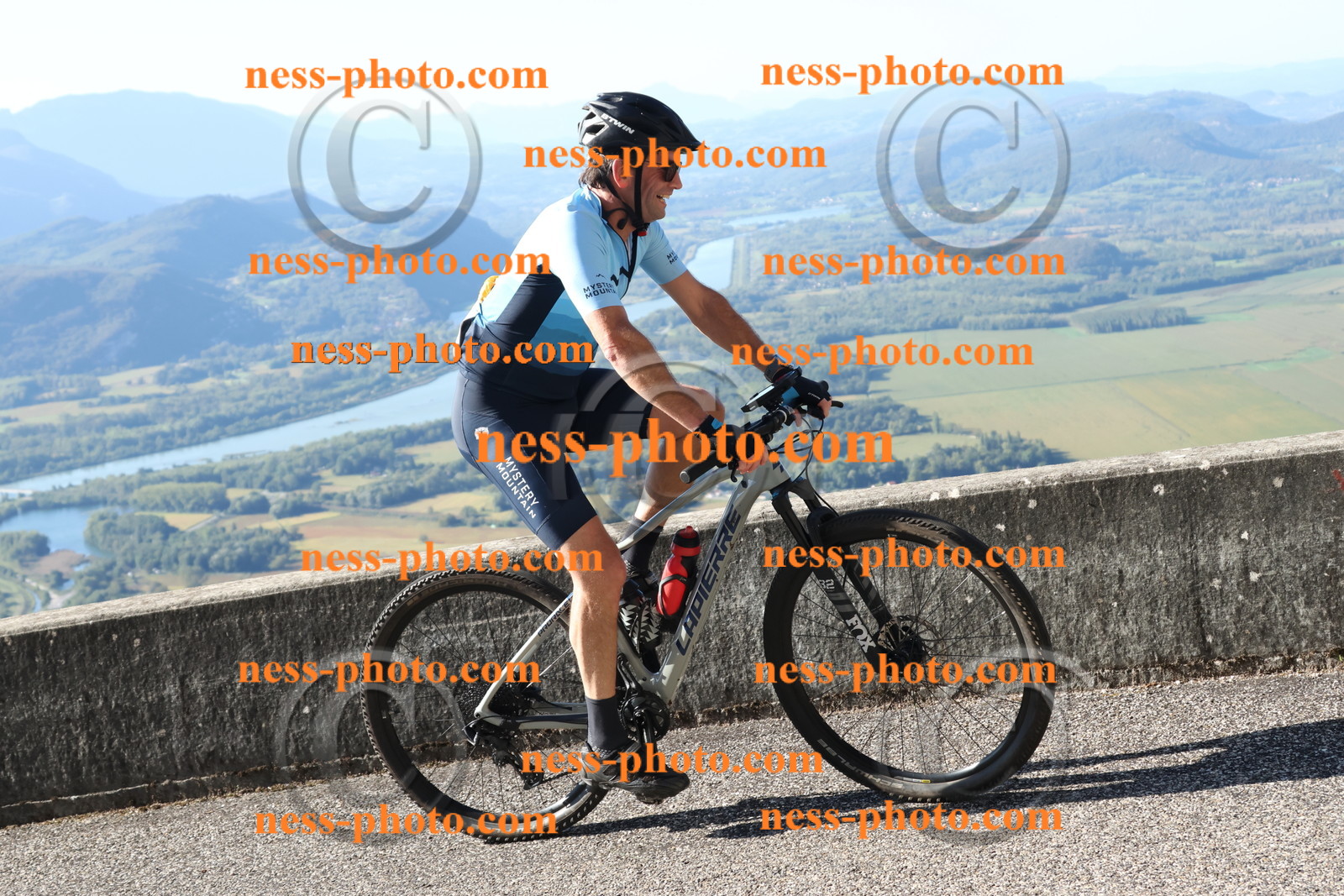 Col du Grand Colombier (202).JPG