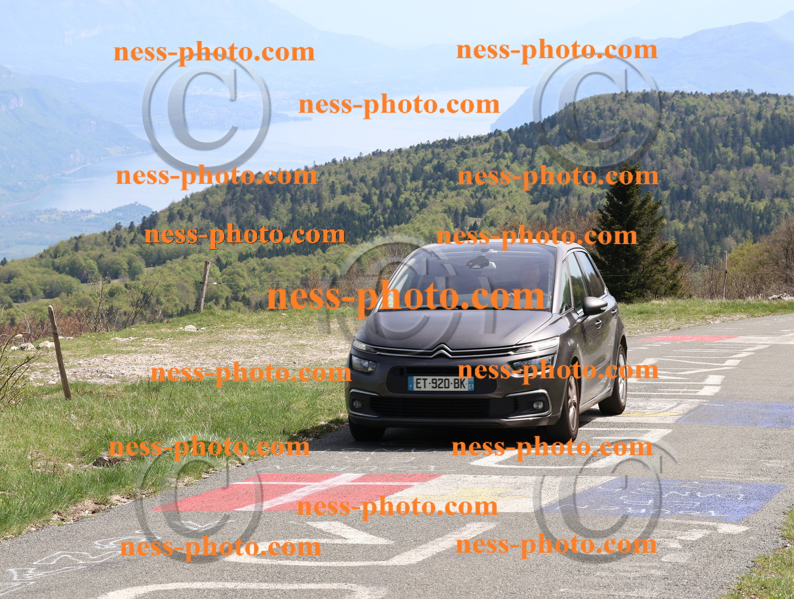 Col du Grand Colombier (25).JPG