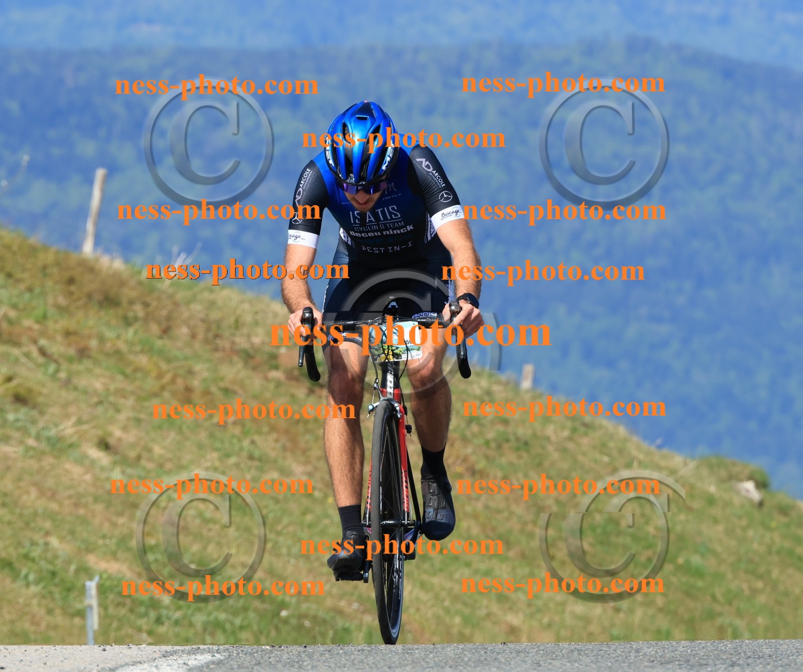 Col du Grand Colombier (152).JPG