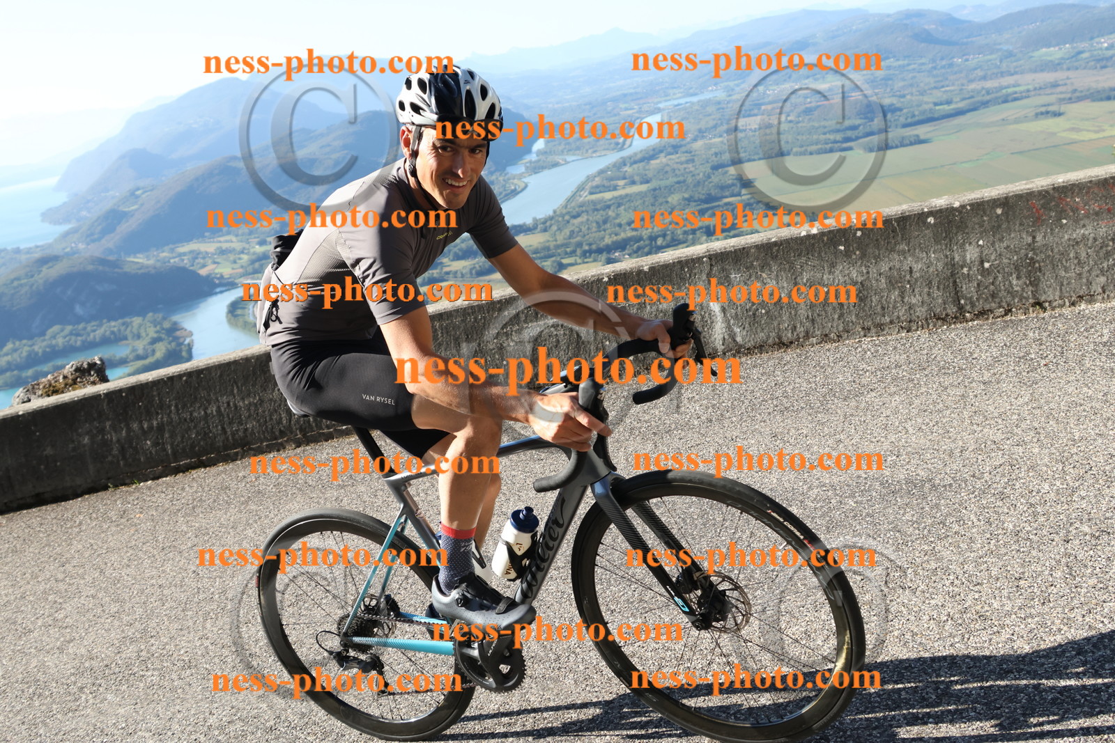 Col du Grand Colombier (42).JPG