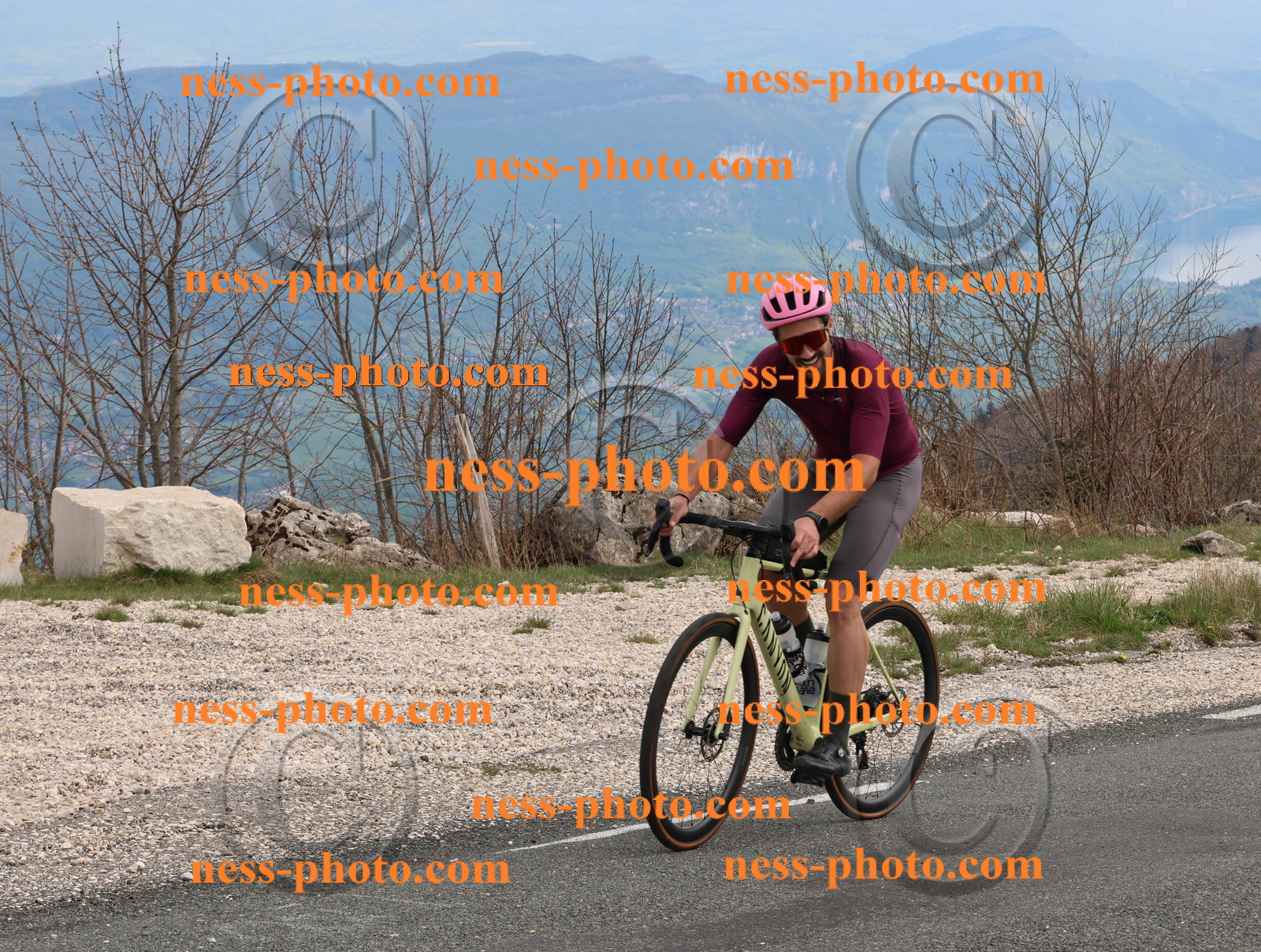 Col du Grand Colombier (406).JPG