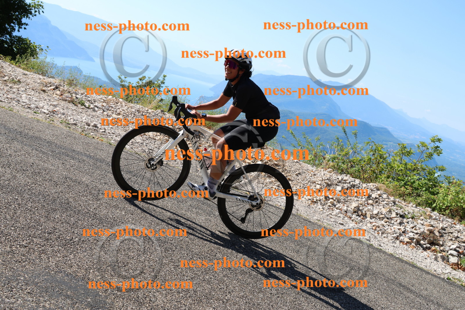 Col du Grand Colombier (1697).JPG