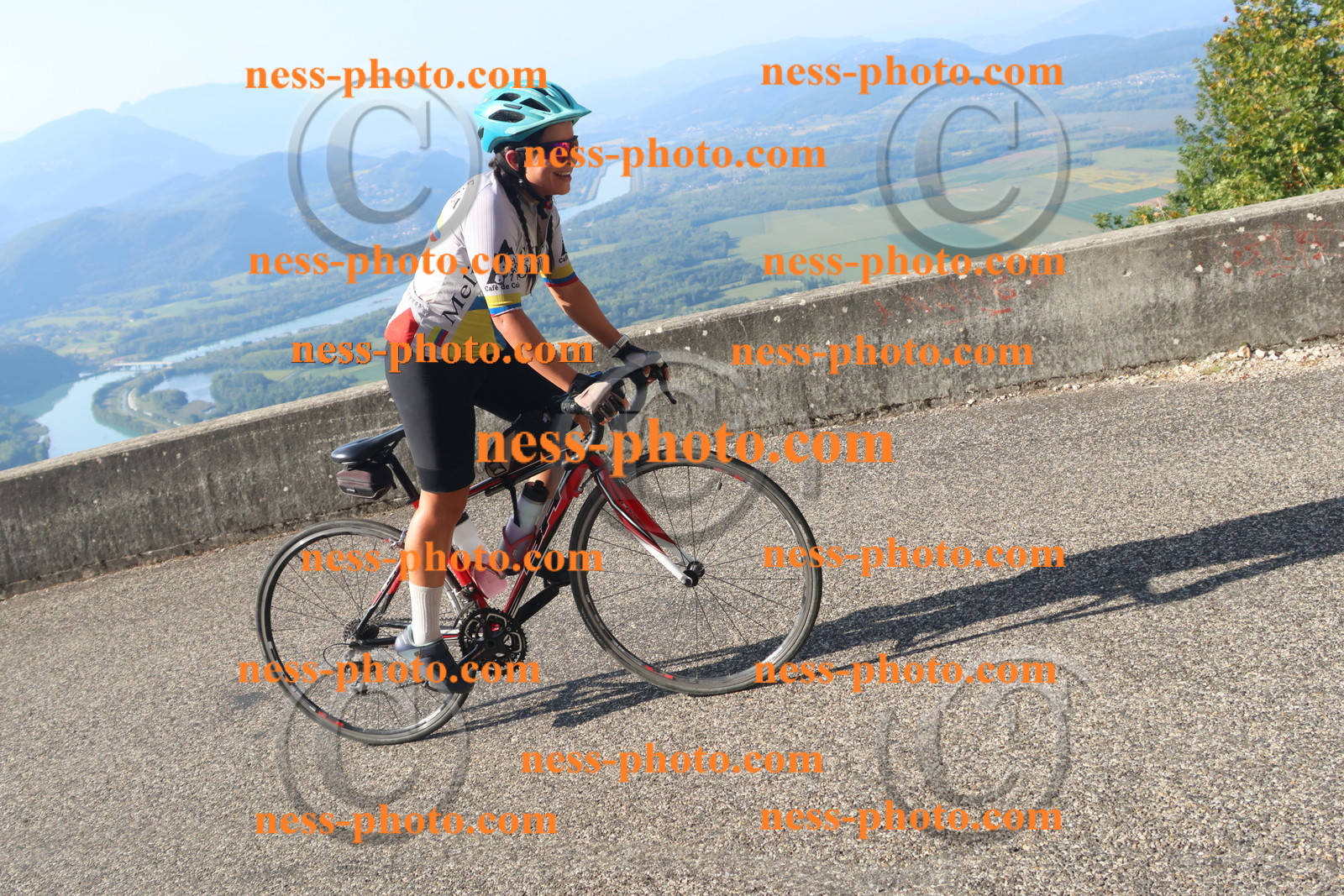 Col du Grand Colombier (1310).JPG