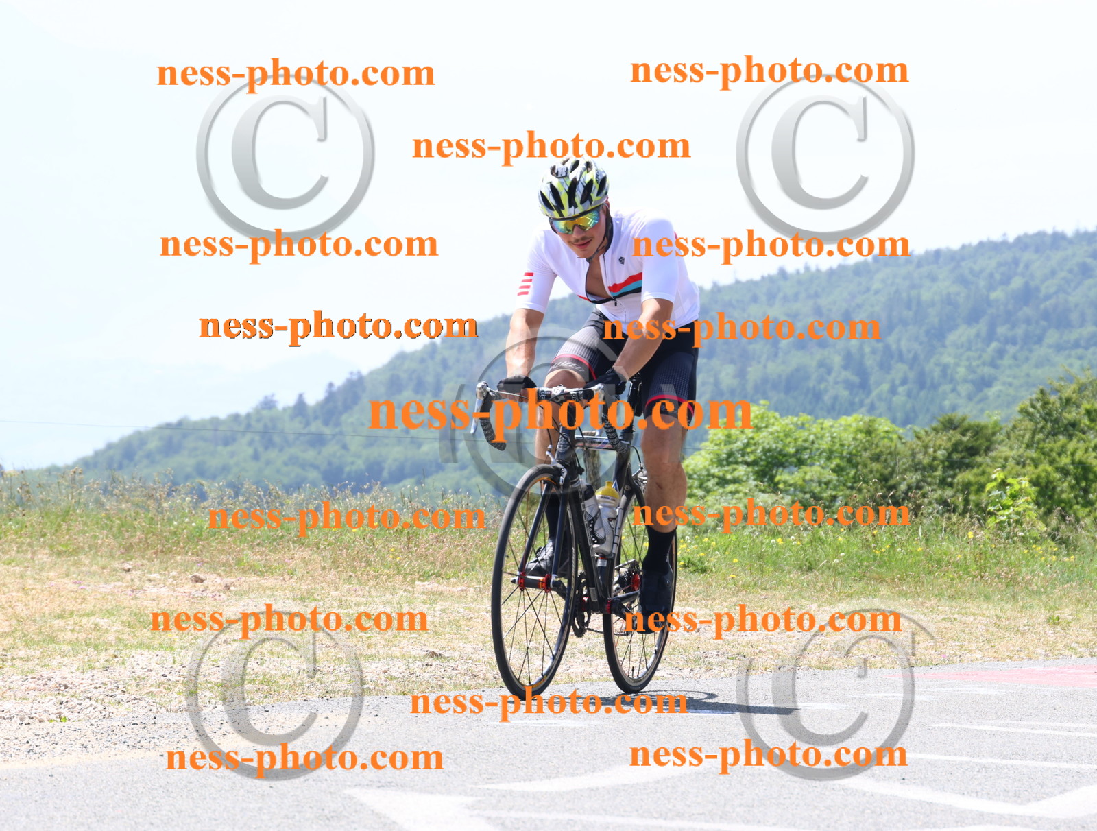 Col du grand Colombier (2366).JPG