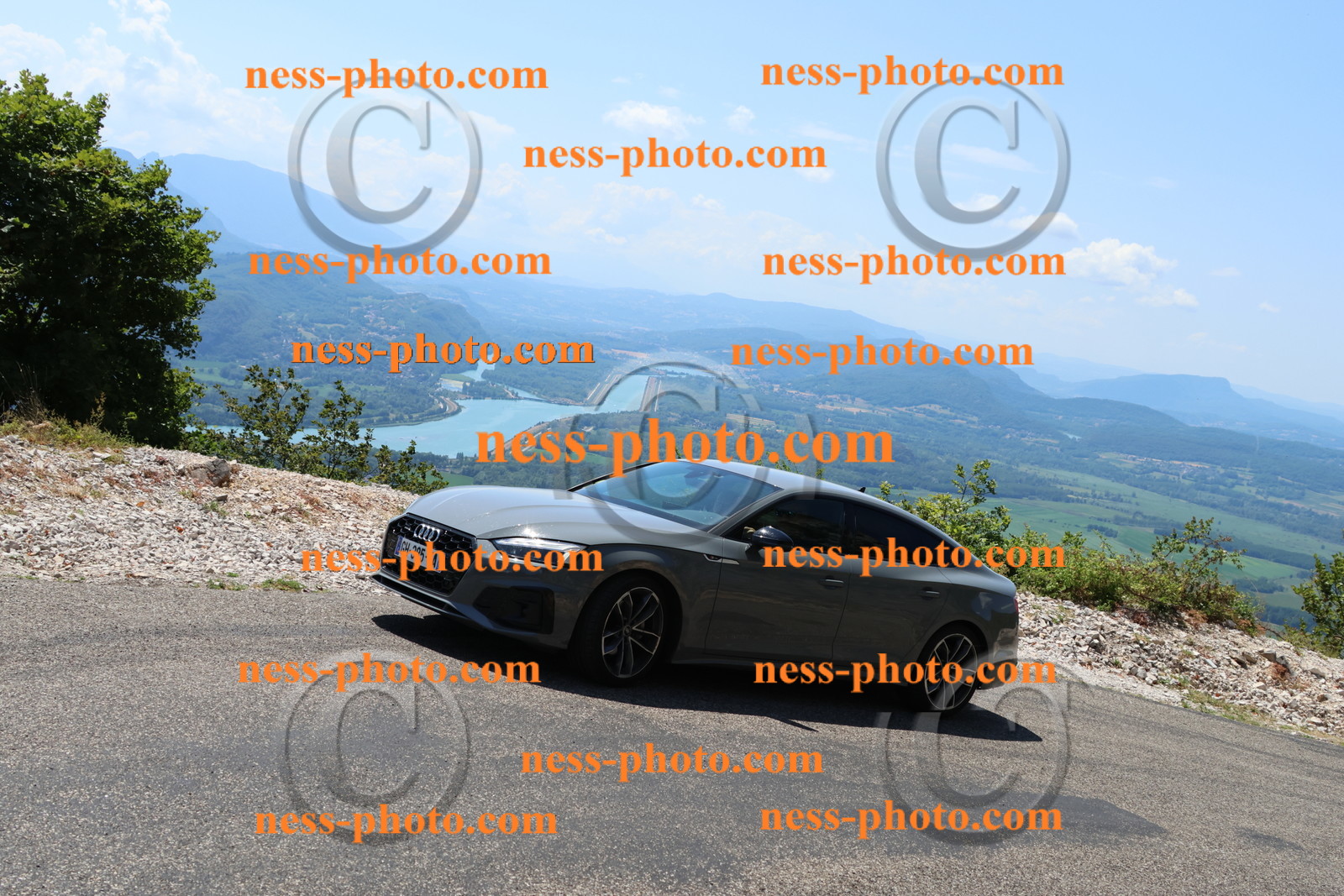 Col du Grand Colombier (12).JPG