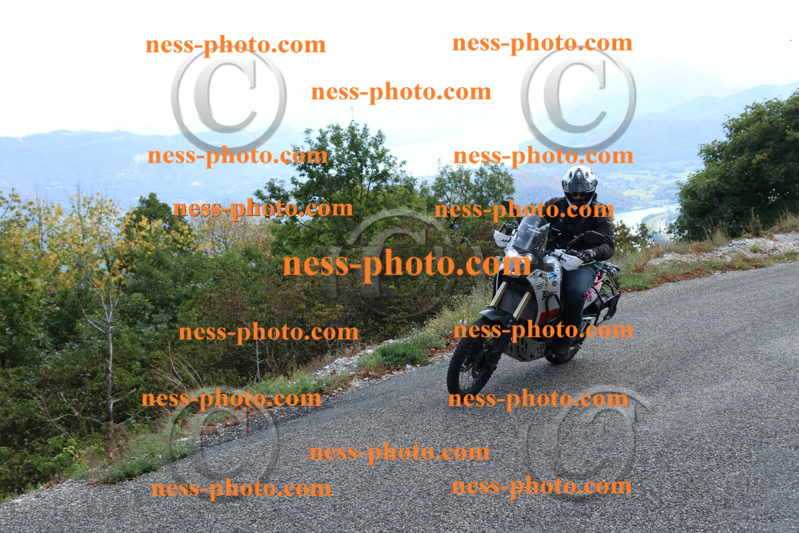 Col du Grand Colombier (103).JPG