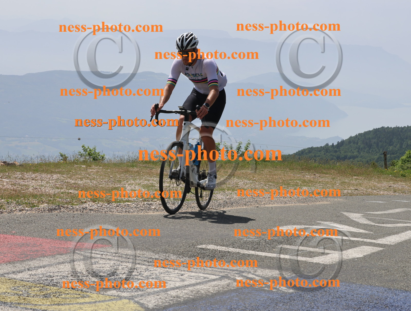 Col du grand Colombier (2152).JPG
