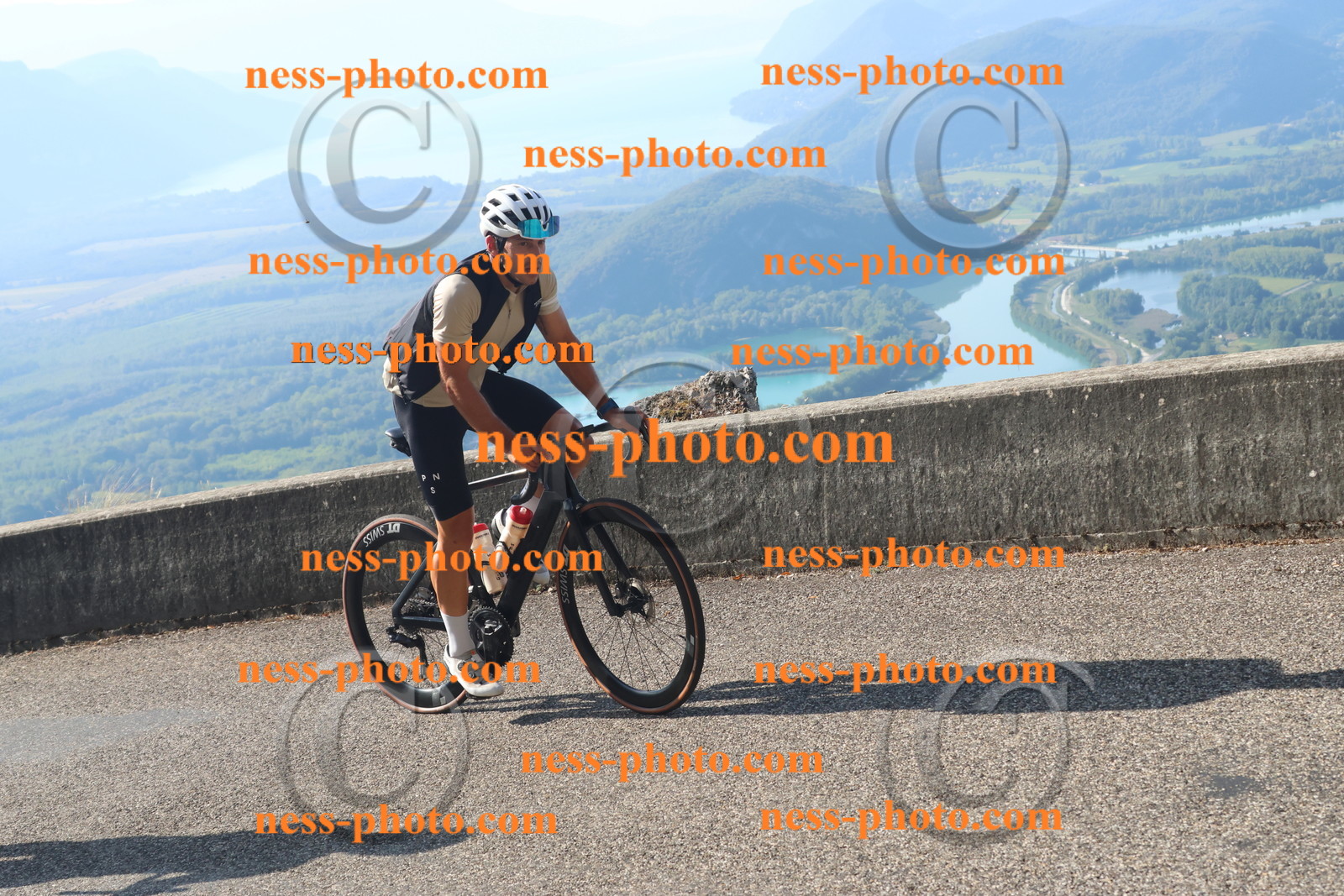 Col du Grand Colombier (1543).JPG