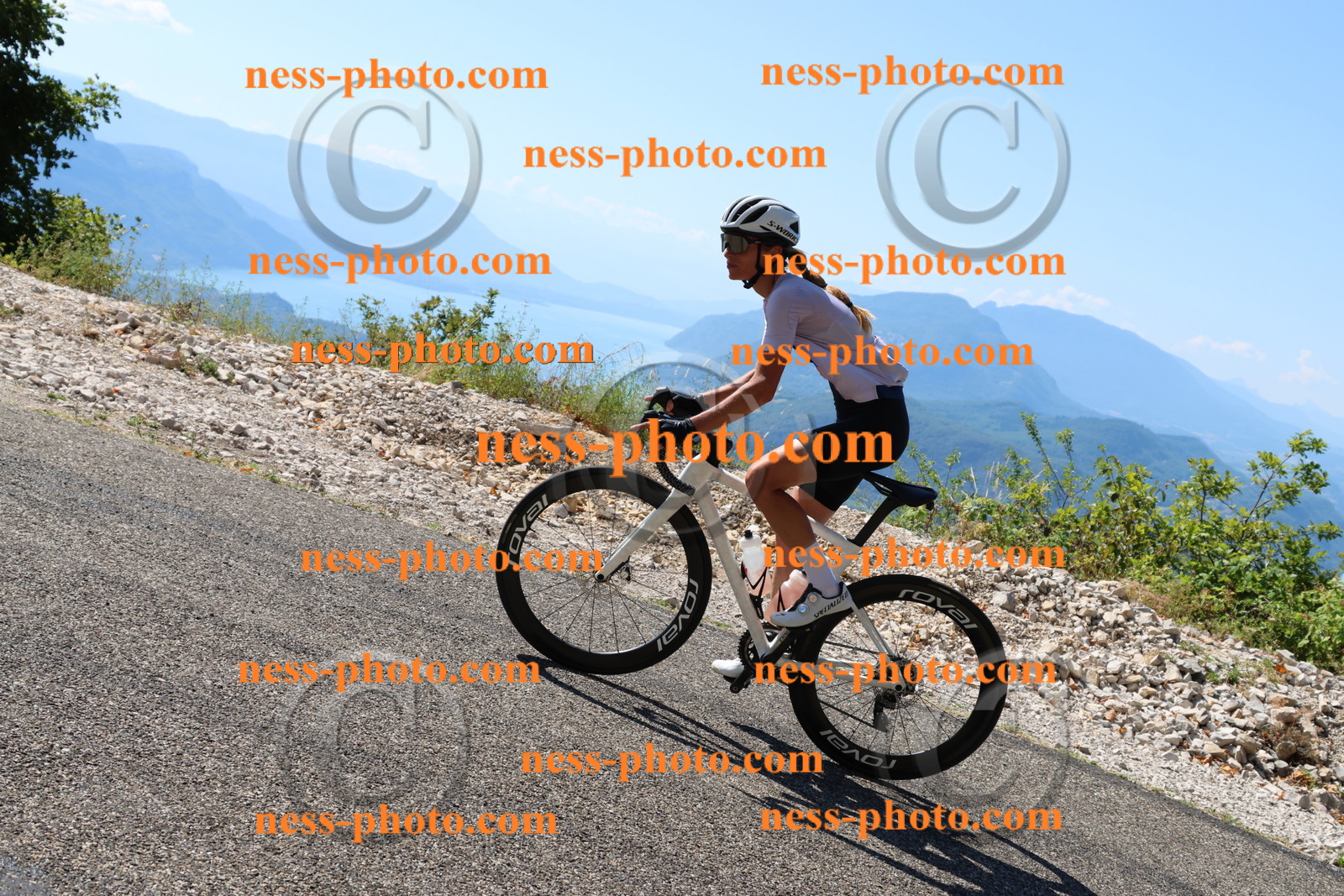 Col du Grand Colombier (2100).JPG