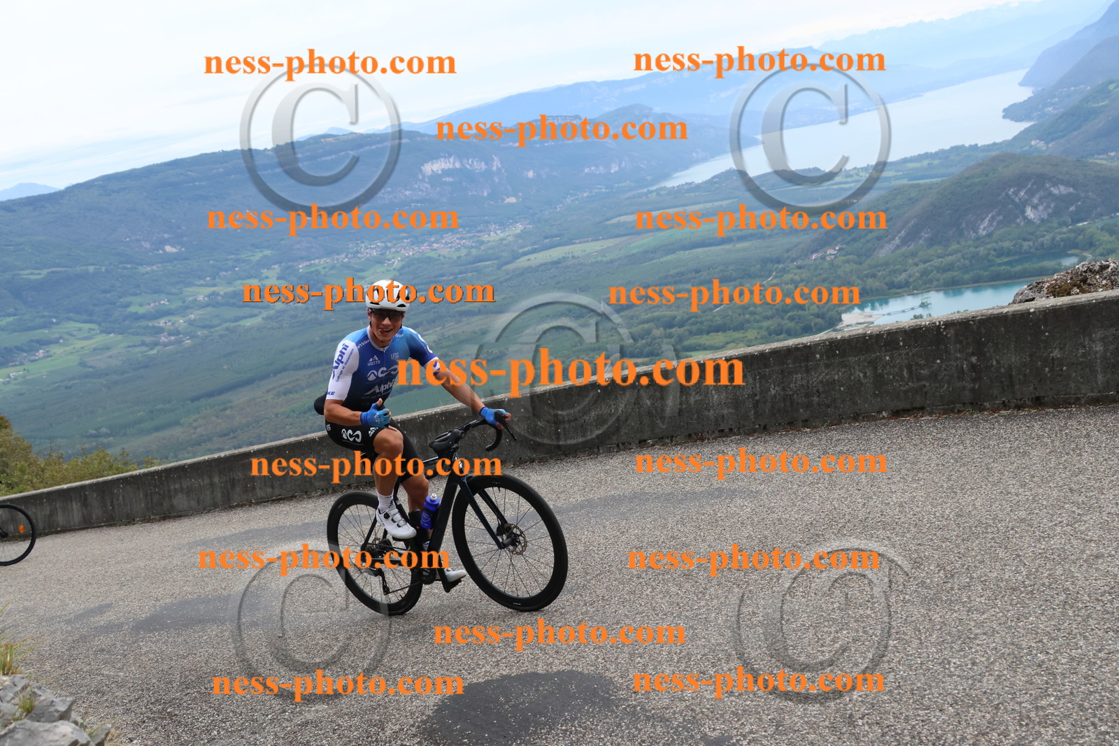 Col du Grand Colombier (1403).JPG