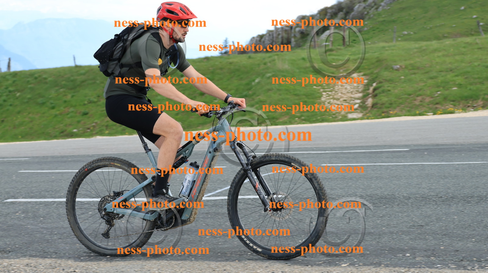 Col du grand Colombier (781).JPG