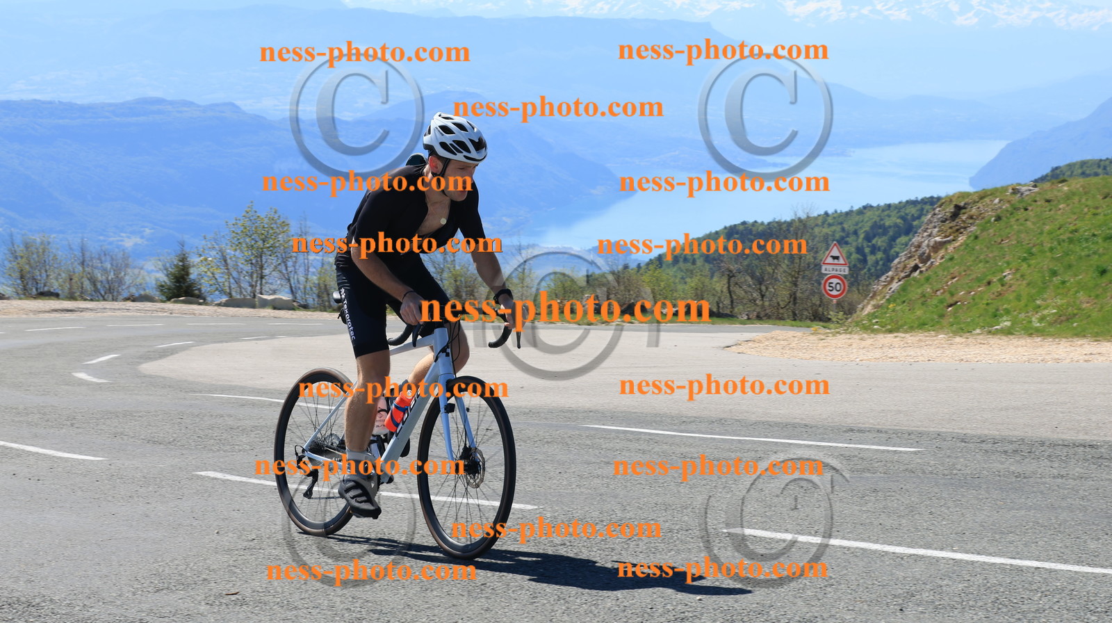 Col du grand Colombier (2).JPG