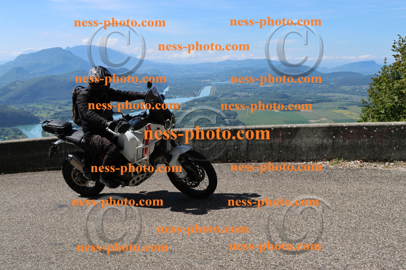 Col du Grand Colombier (62).JPG