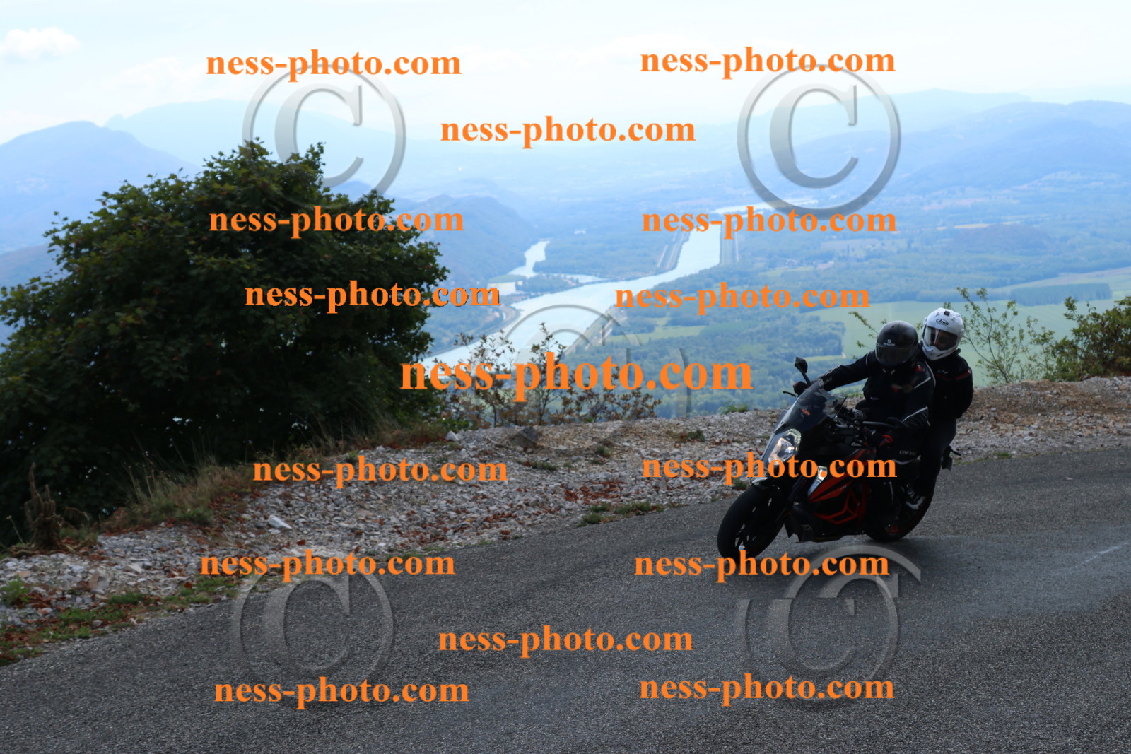 Col du Grand Colombier (105).JPG