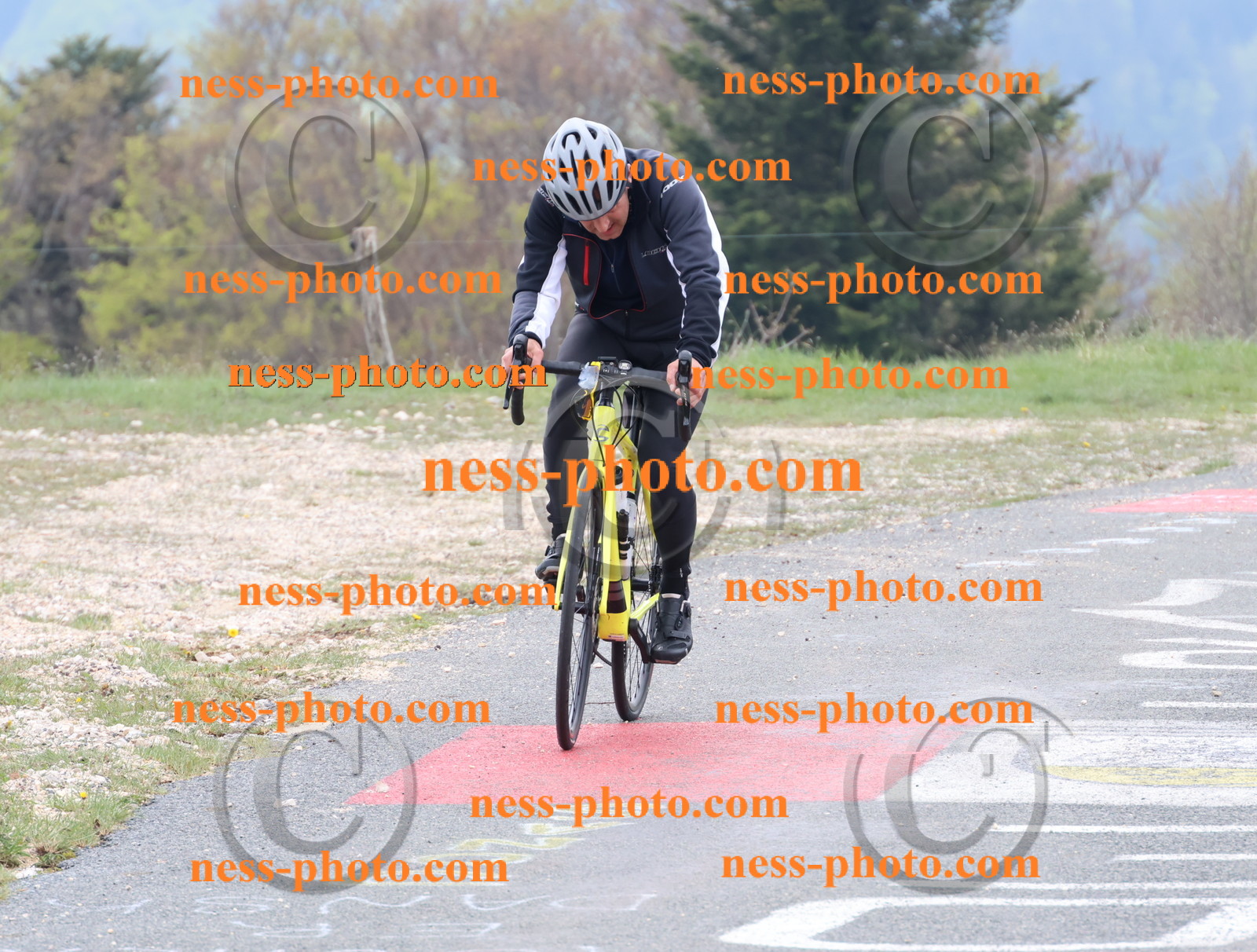 Col du Grand Colombier (304).JPG