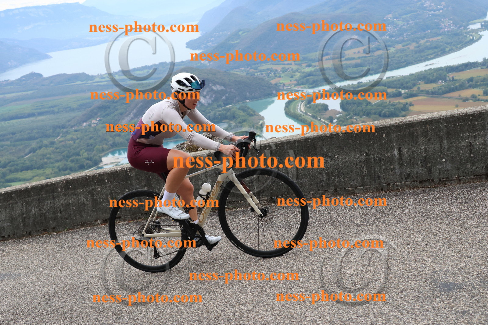 Col du Grand Colombier (1530).JPG