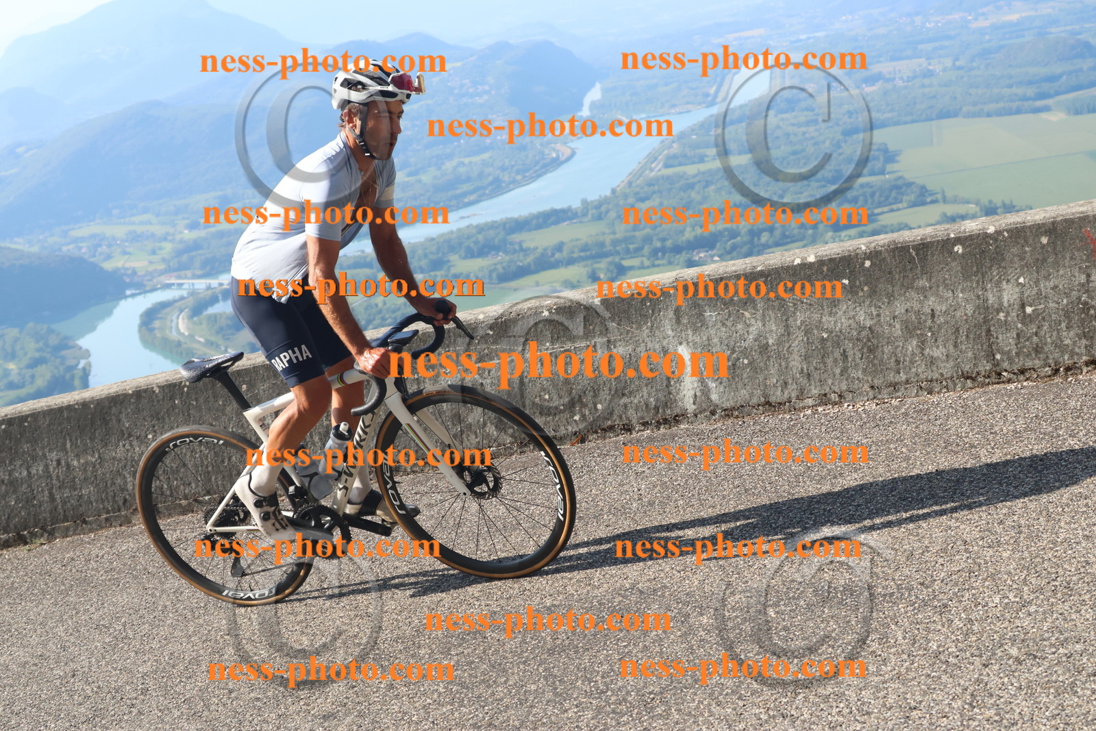 Col du Grand Colombier (1628).JPG