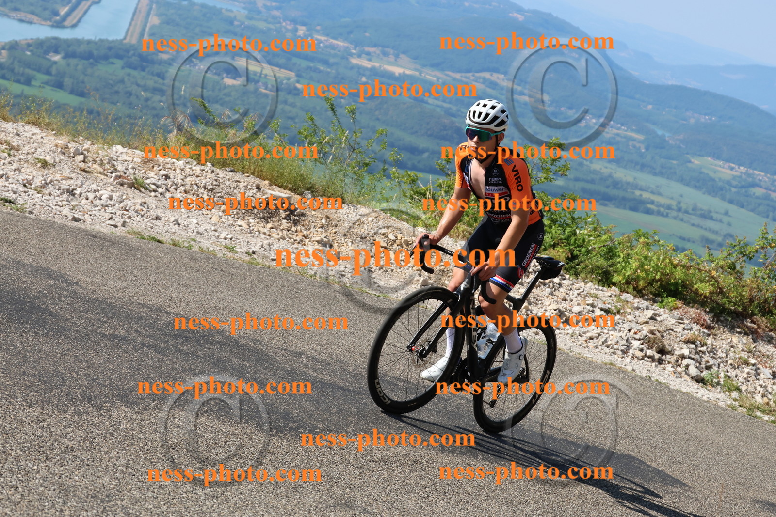 Col du Grand Colombier (231).JPG