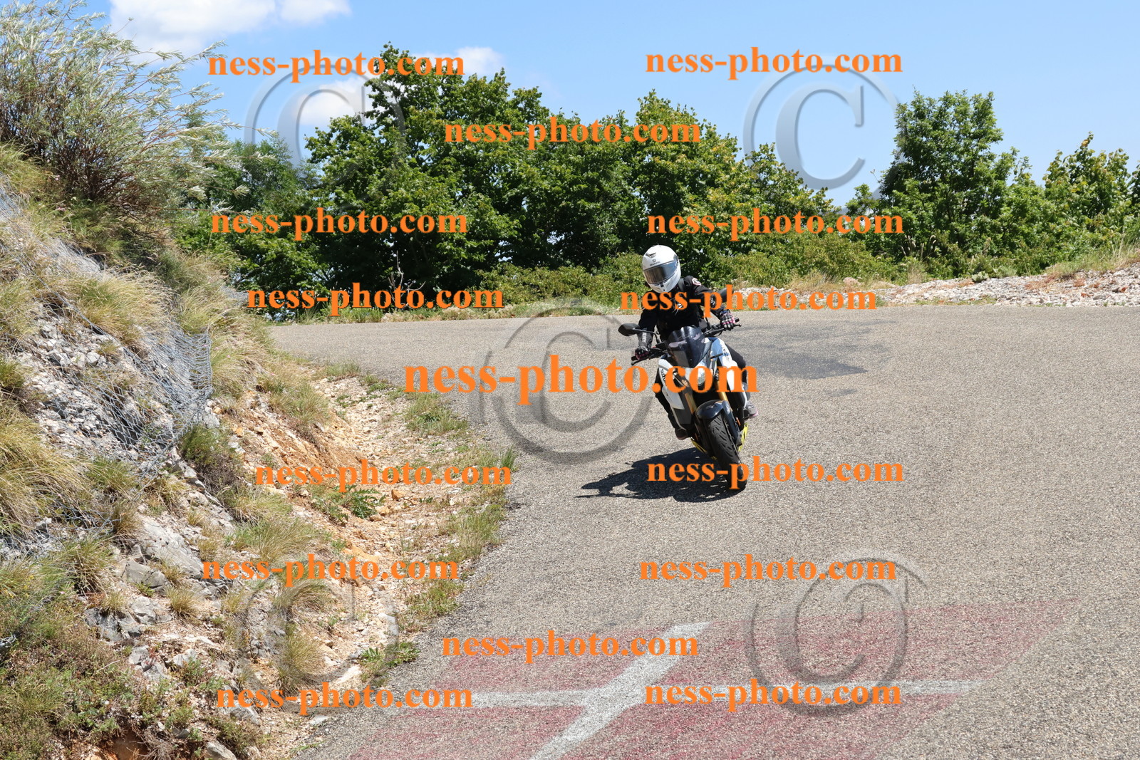 Col du Grand Colombier (213).JPG