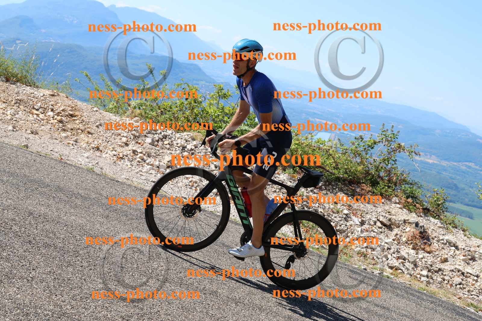 Col du Grand Colombier (2039).JPG