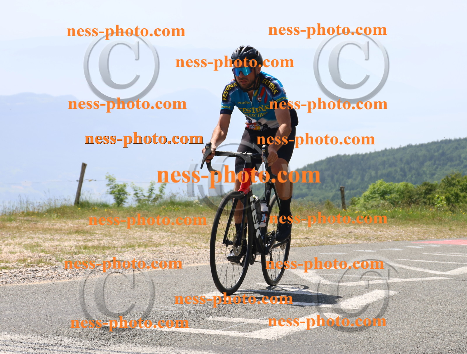 Col du grand Colombier (2314).JPG